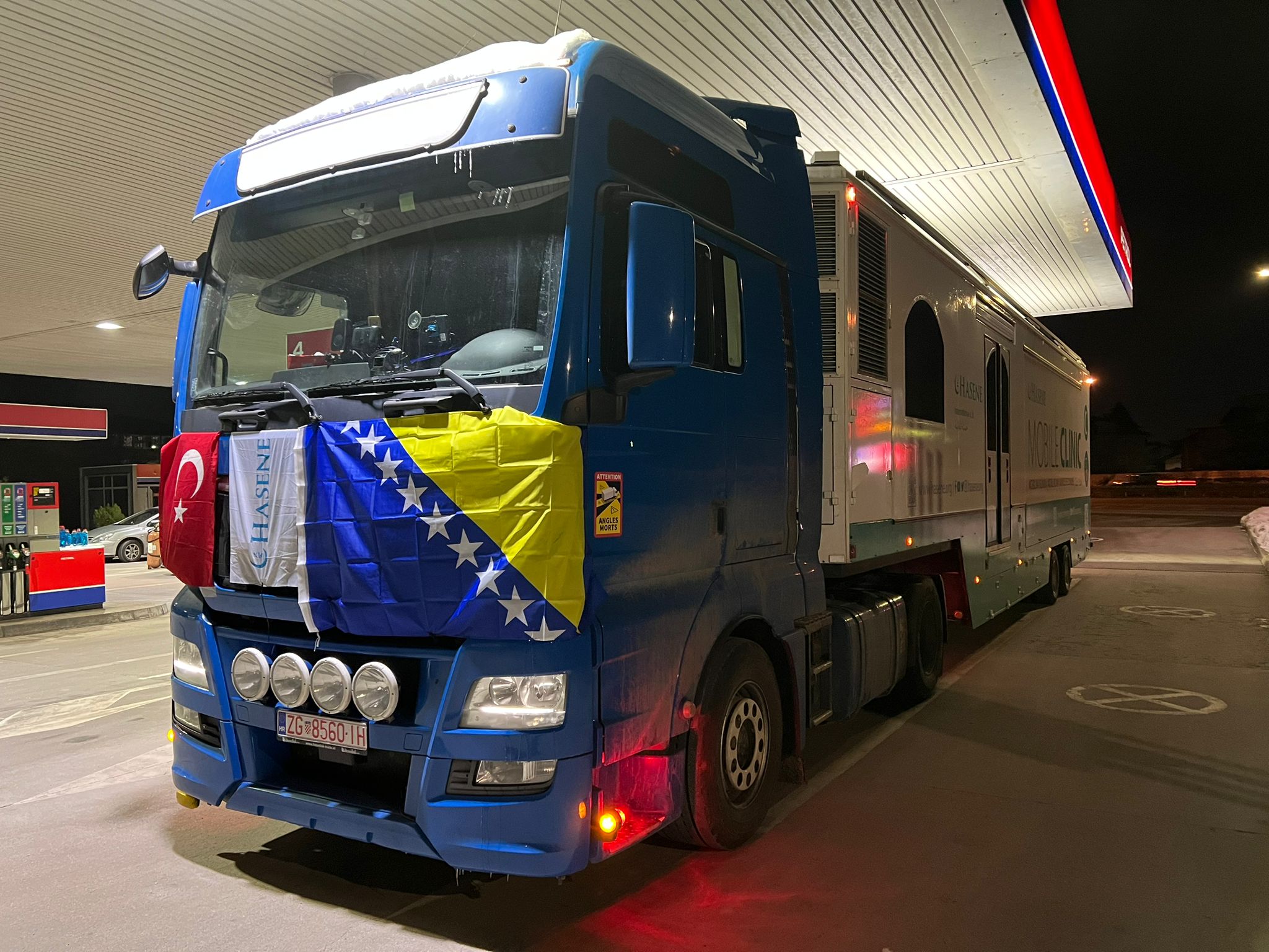 Mobilna klinika Udruženja Hasene krenula iz BiH u zemljotresom pogođenu regiju Turkiye