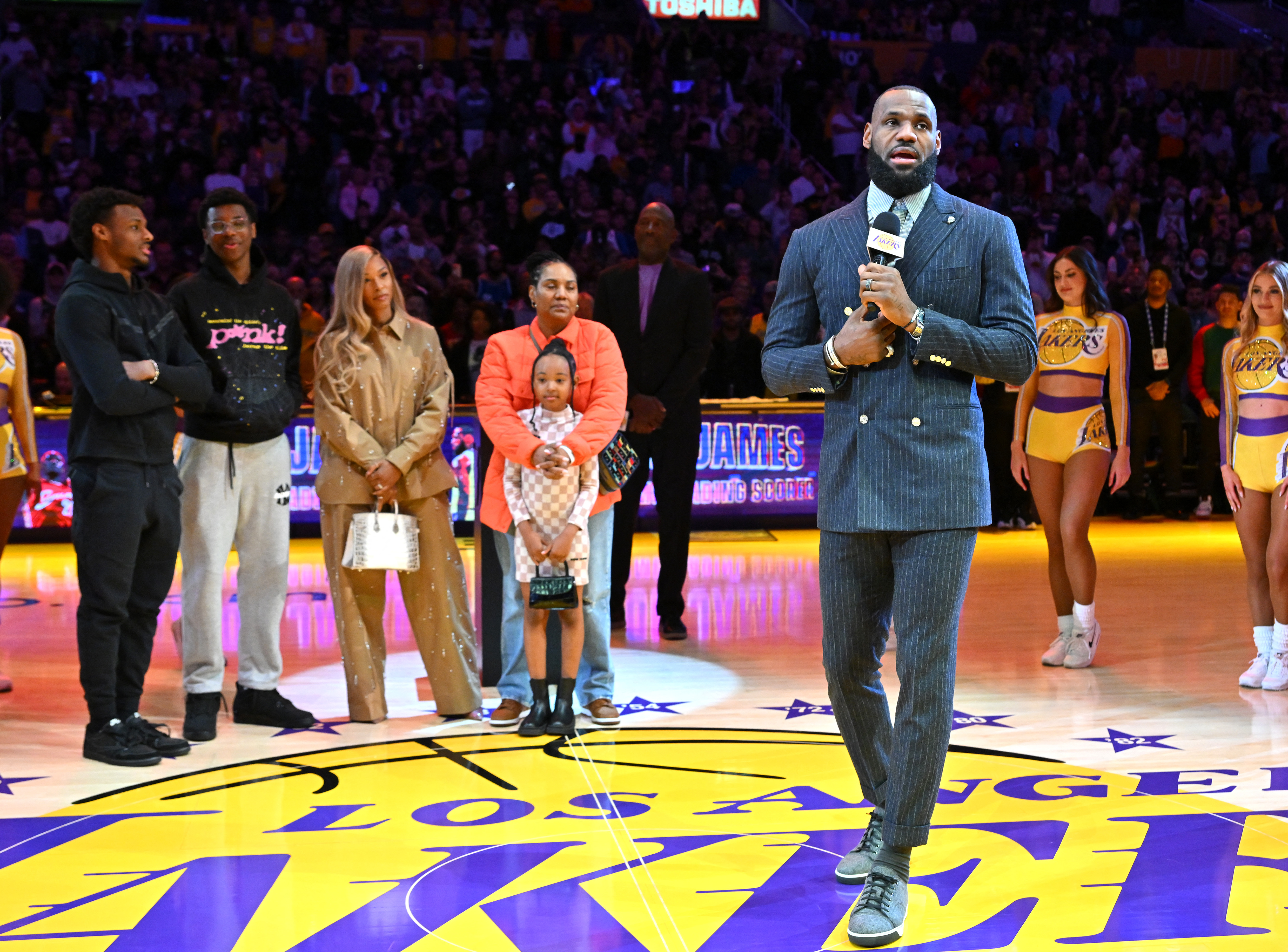 NBA: Milwaukee Bucks at Los Angeles Lakers