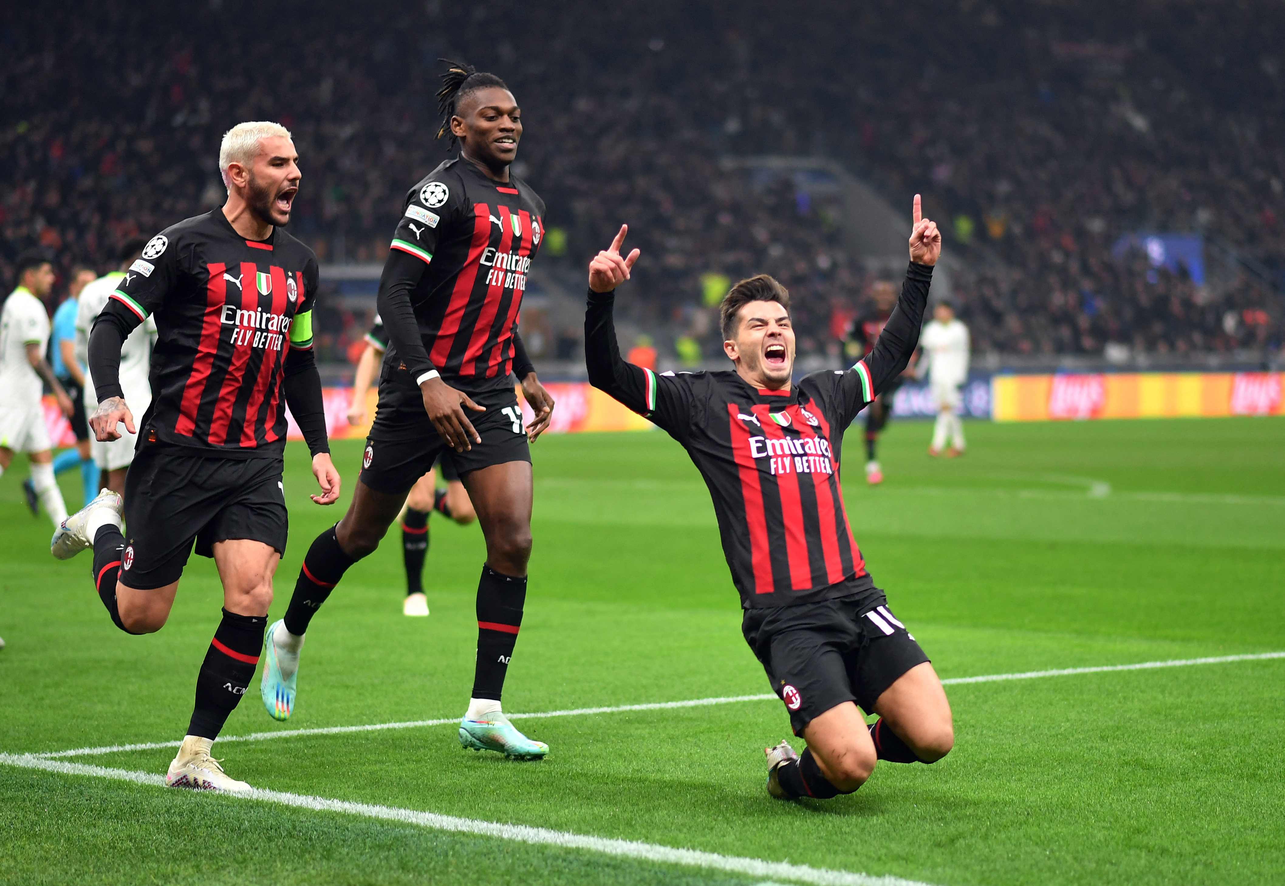 Champions League - Round of 16 First Leg - AC Milan v Tottenham Hotspur