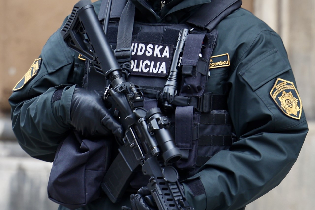 sudska policija