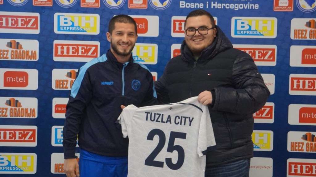 l_a23b0f2157457df5c07af676c07fc493