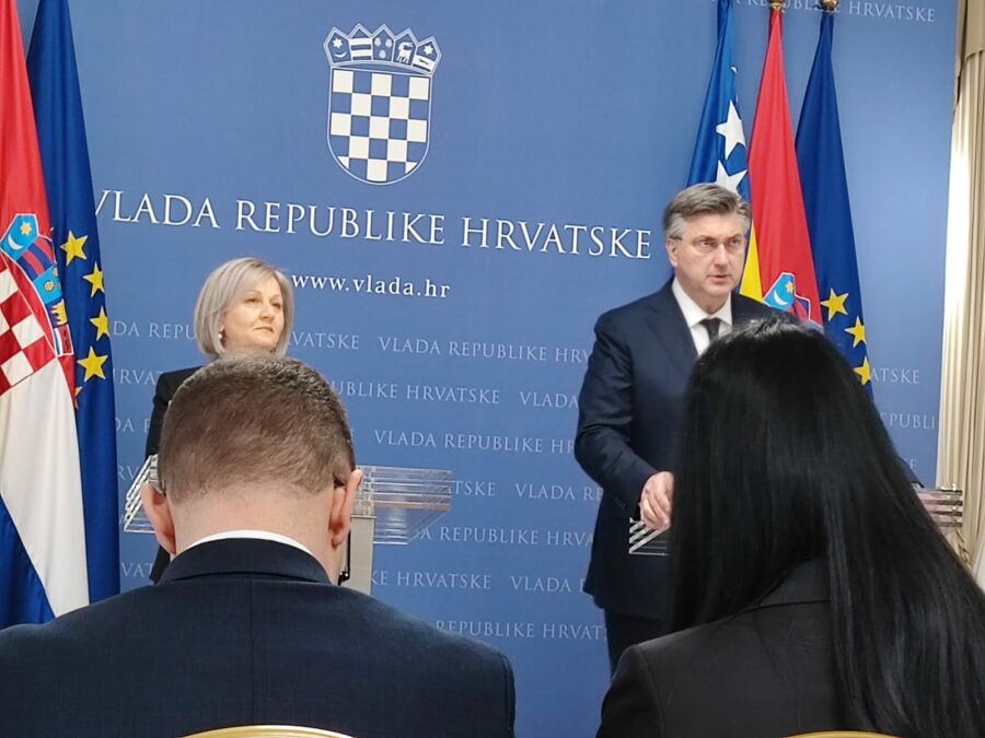 1676544038-WhatsApp-Image-2023-02-16-at-11.39.47-900x675