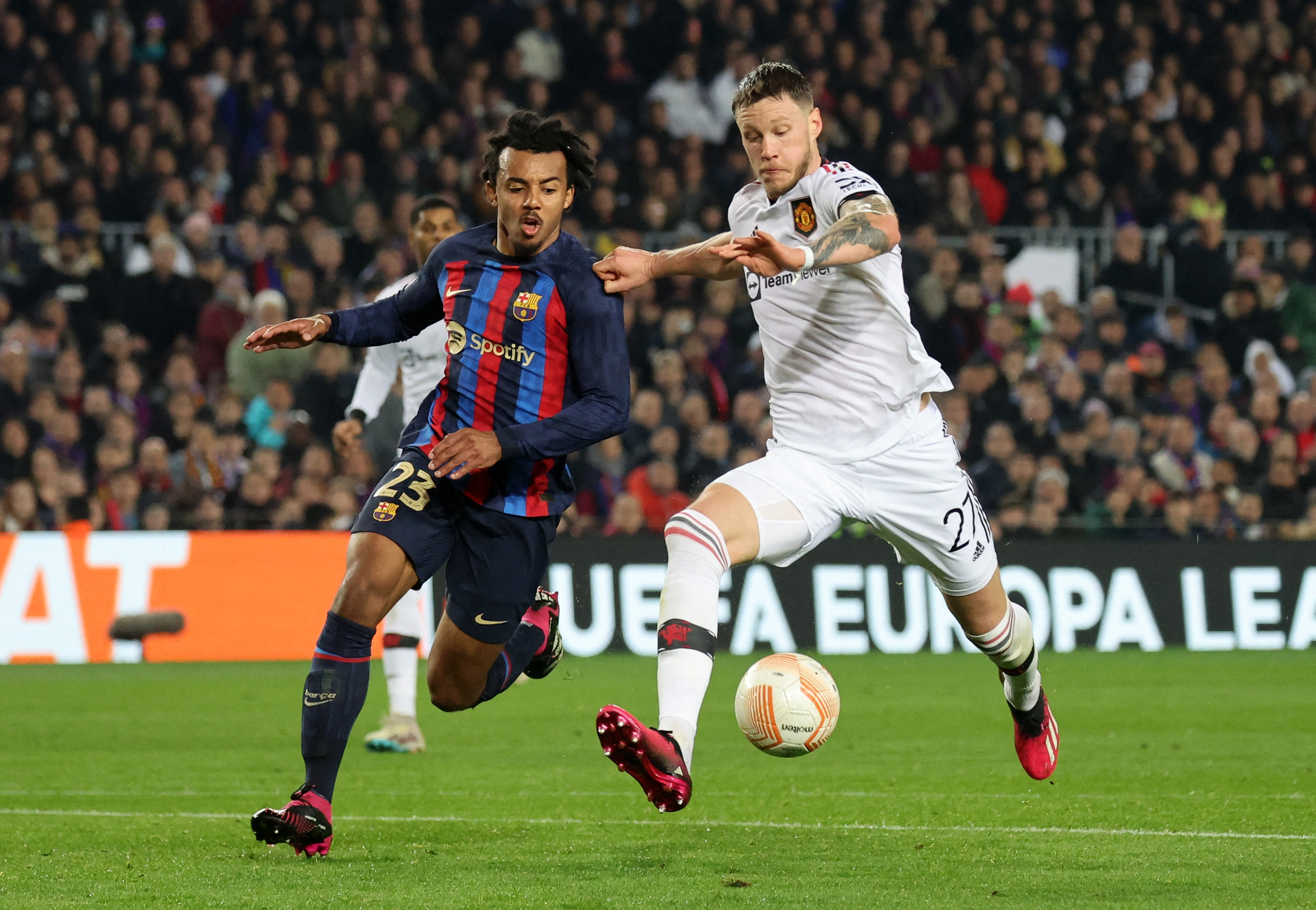 Europa League - Play-Off First Leg - FC Barcelona v Manchester United