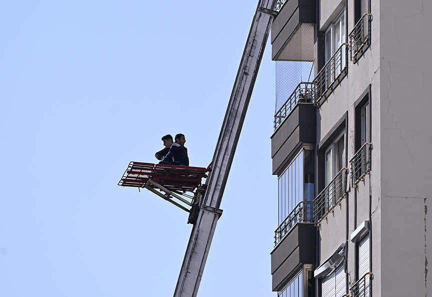 Građani Hataya skupljaju stvari i u suzama napuštaju domove oštećene u zemljotresu