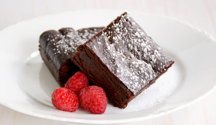 Extremely,Rich,Fudgy,Chocolate,Brownies,Made,Without,Any,Grains,,Totally