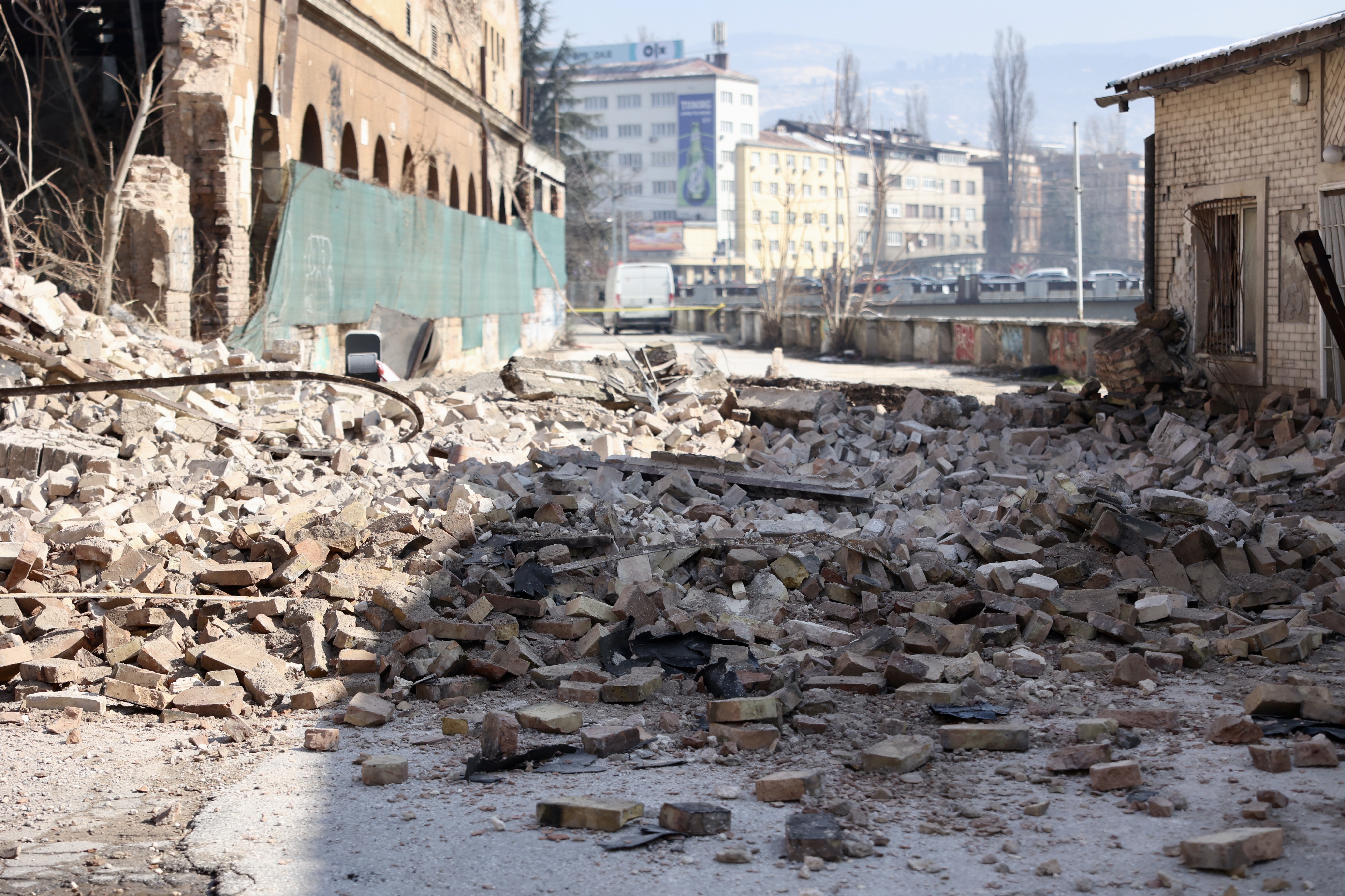 marin dvor urušena zgrada