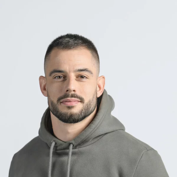 62492336-luka-radivojevic-1020x1020