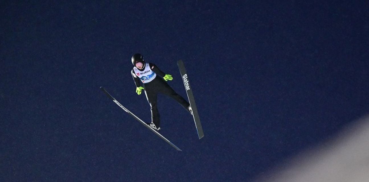 62504071-alexandria-loutitt