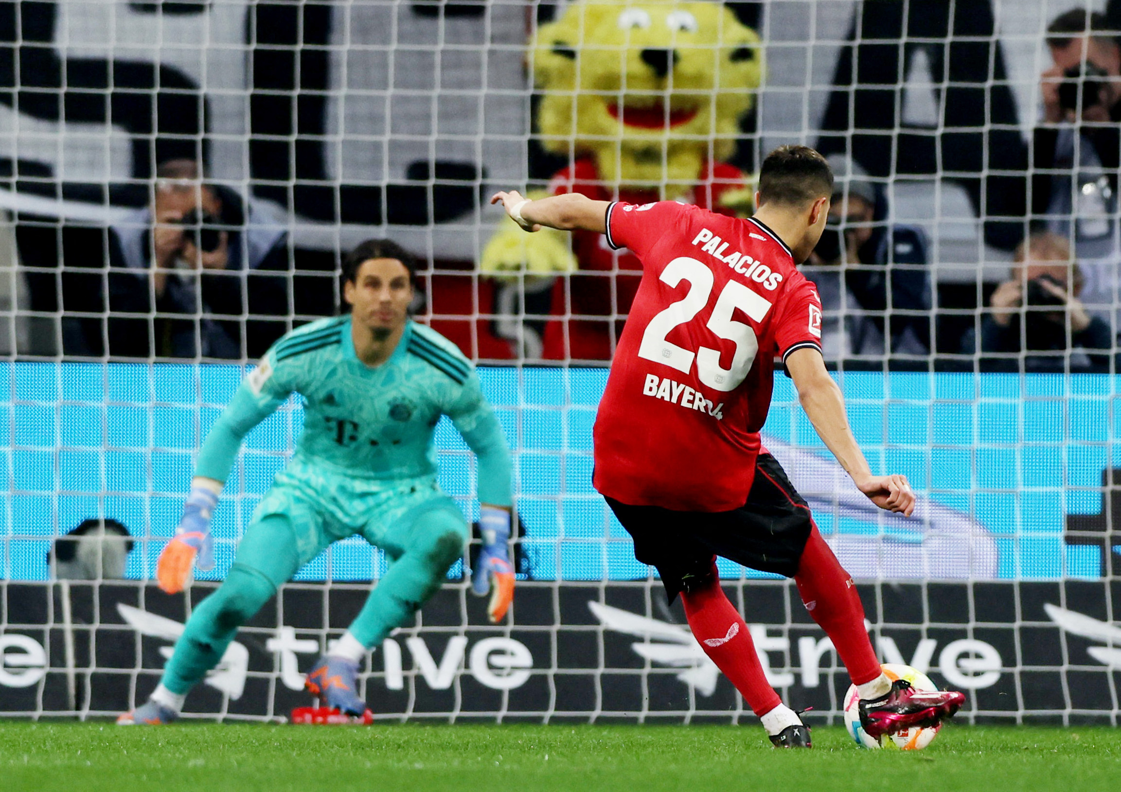 Bundesliga - Bayer Leverkusen v Bayern Munich