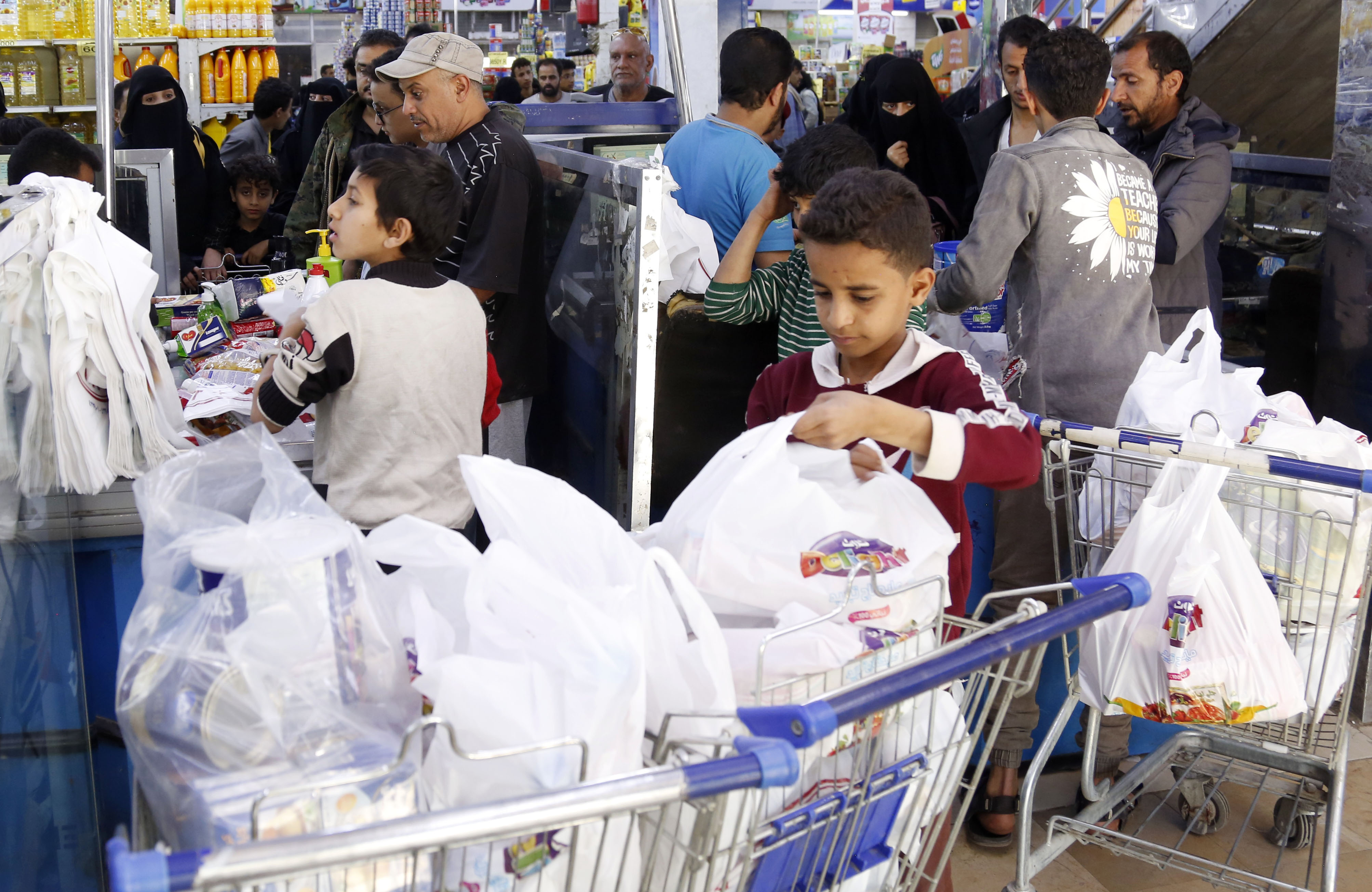 Muslimani širom svijeta obavljaju posljednje pripreme pred ramazan ( Jemen )