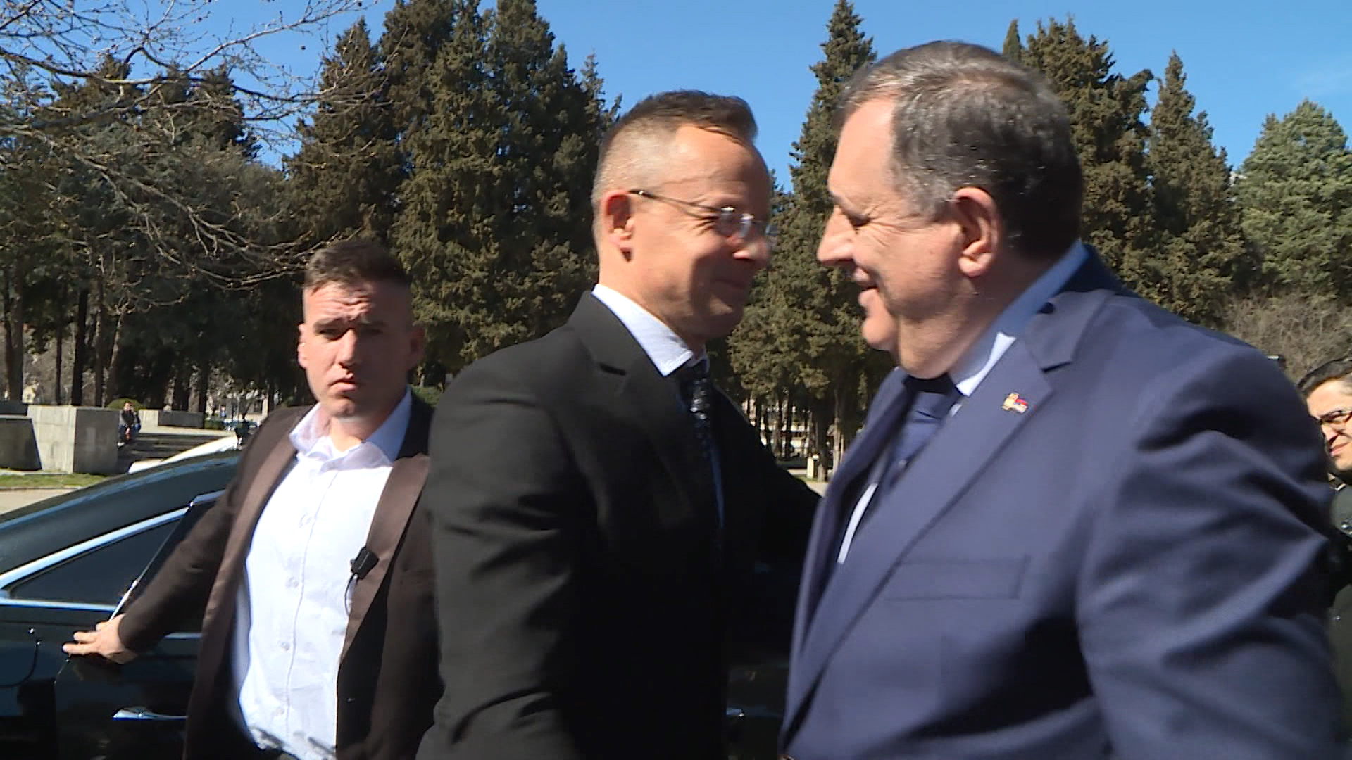 dodik i szijatro