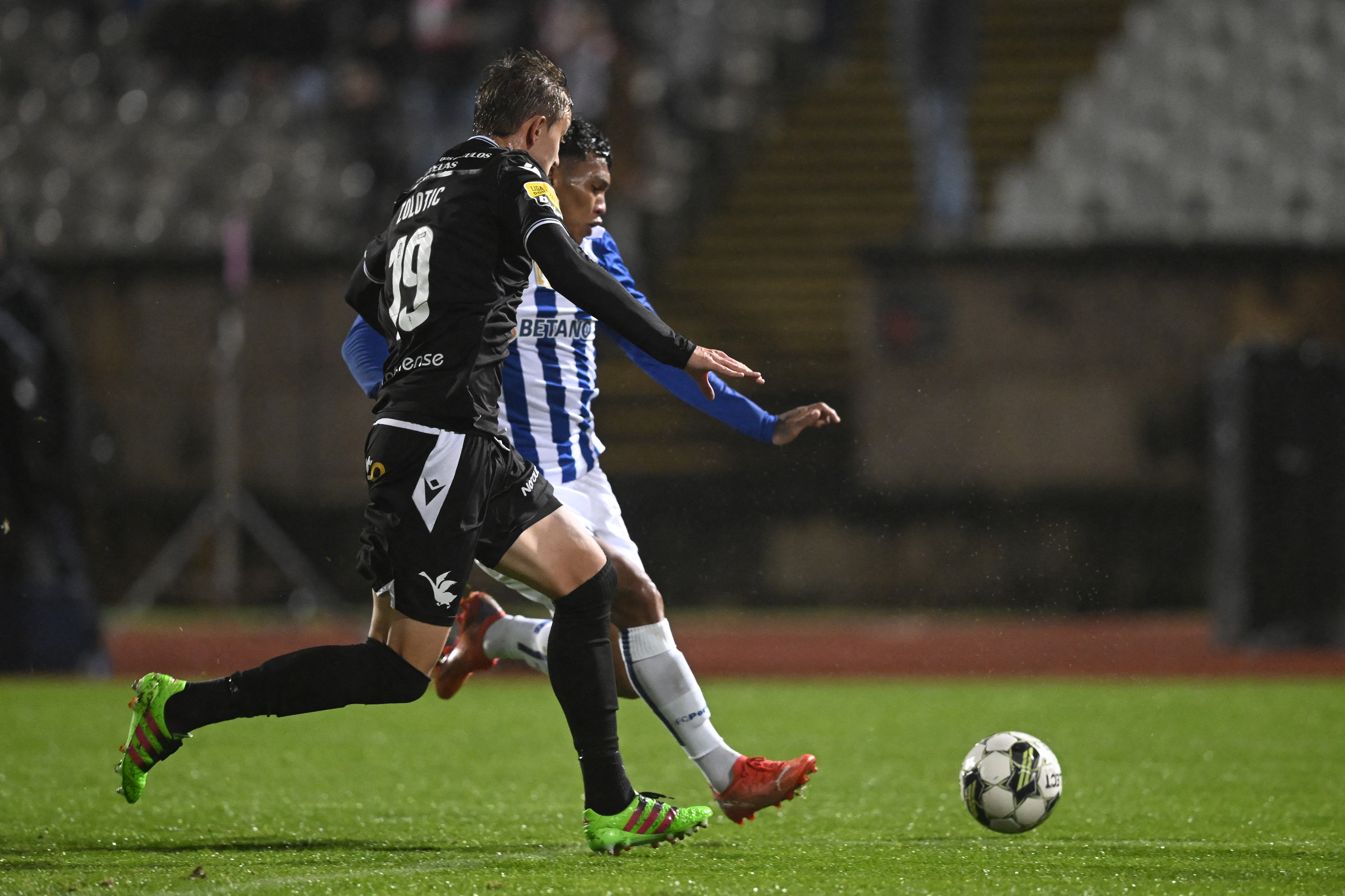 FBL-POR-LIGA-CASA PIA-PORTO
