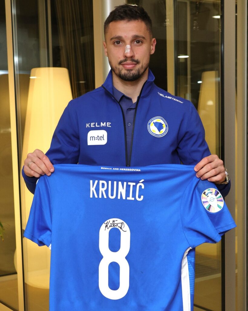 1679655657-Rade-Krunic-819x1024.jpg