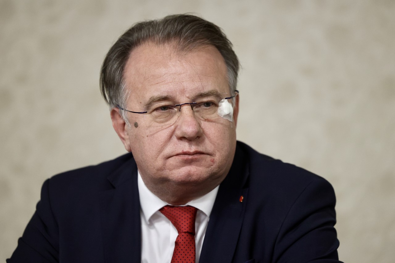 nermin nikšić
