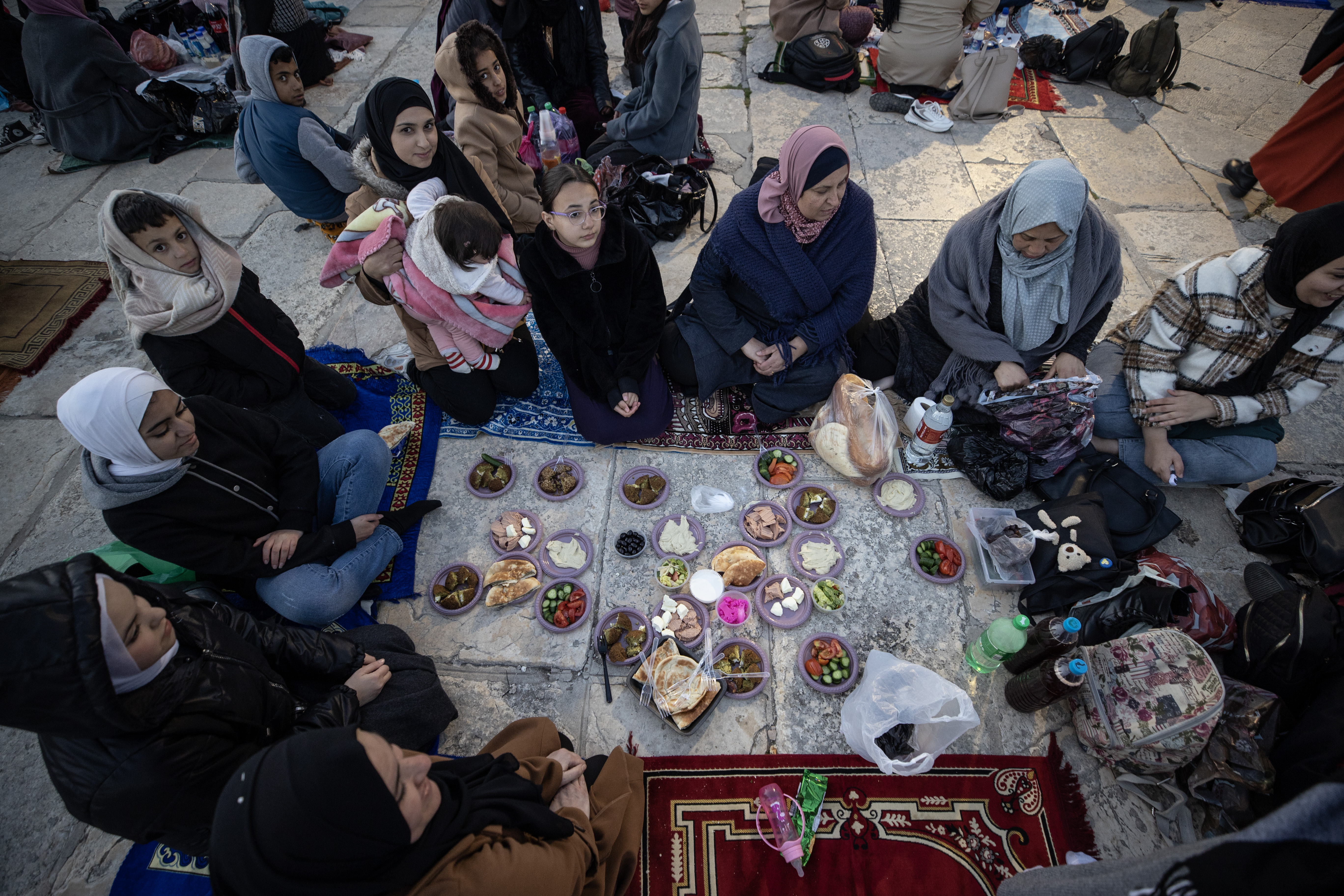 Iftar u haremu Al-Akse