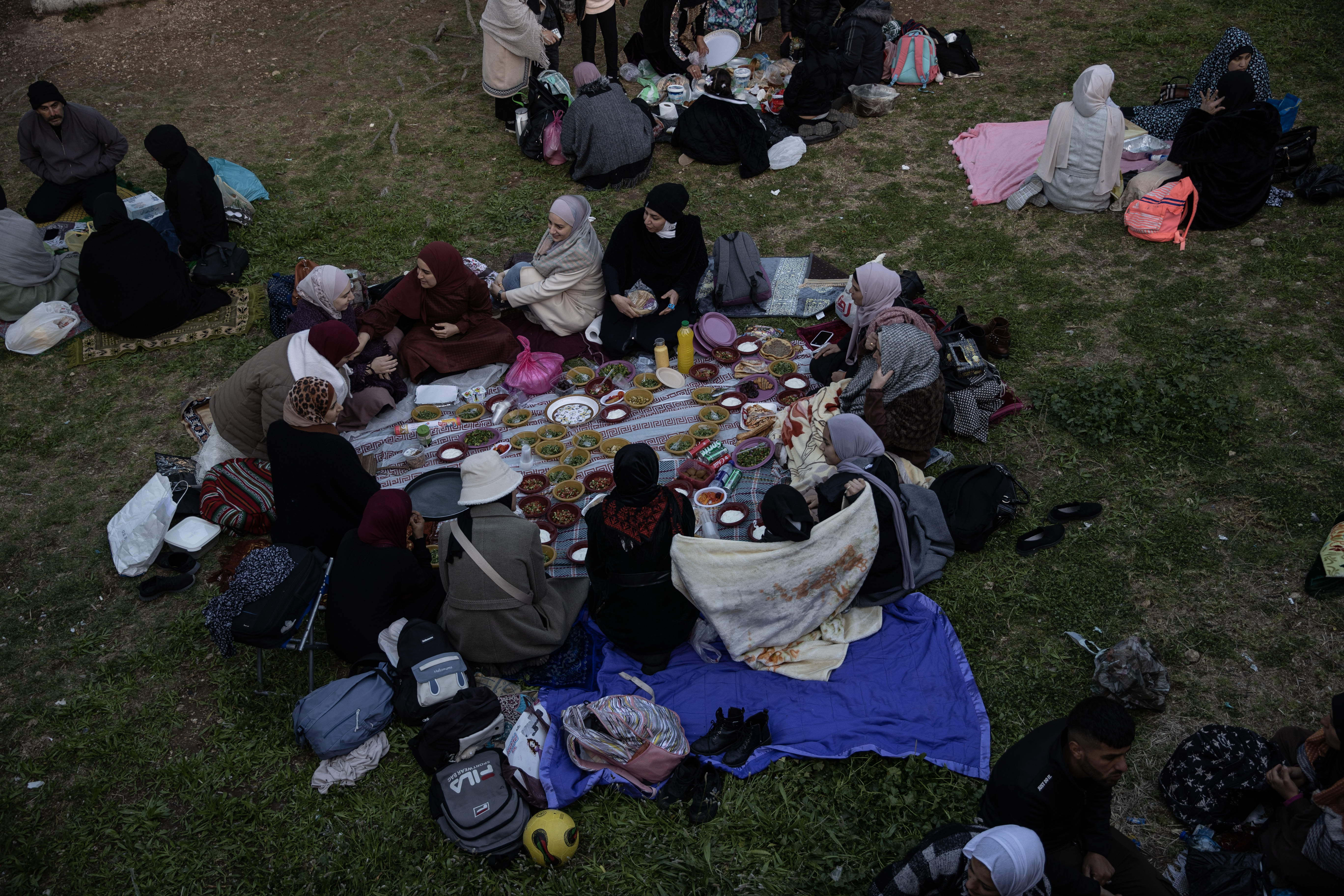 Iftar u haremu Al-Akse