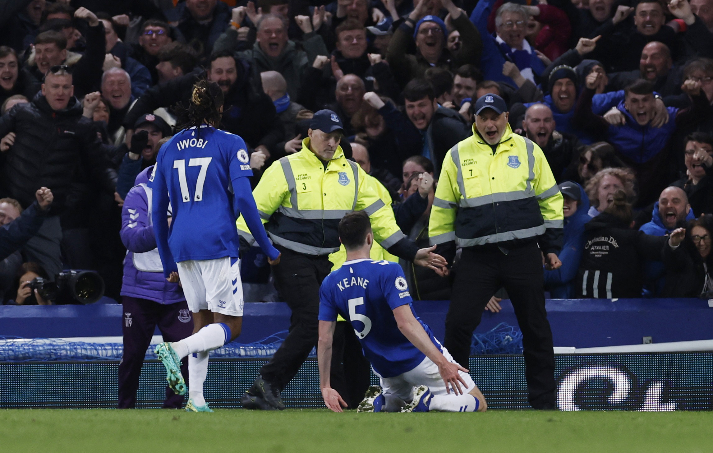 Premier League - Everton v Tottenham Hotspur