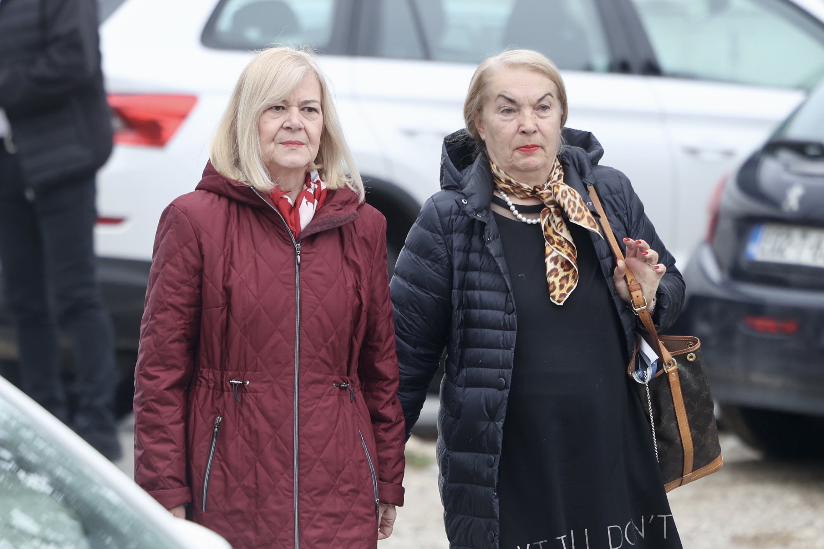 Jelka Miličević, Senka Nožica