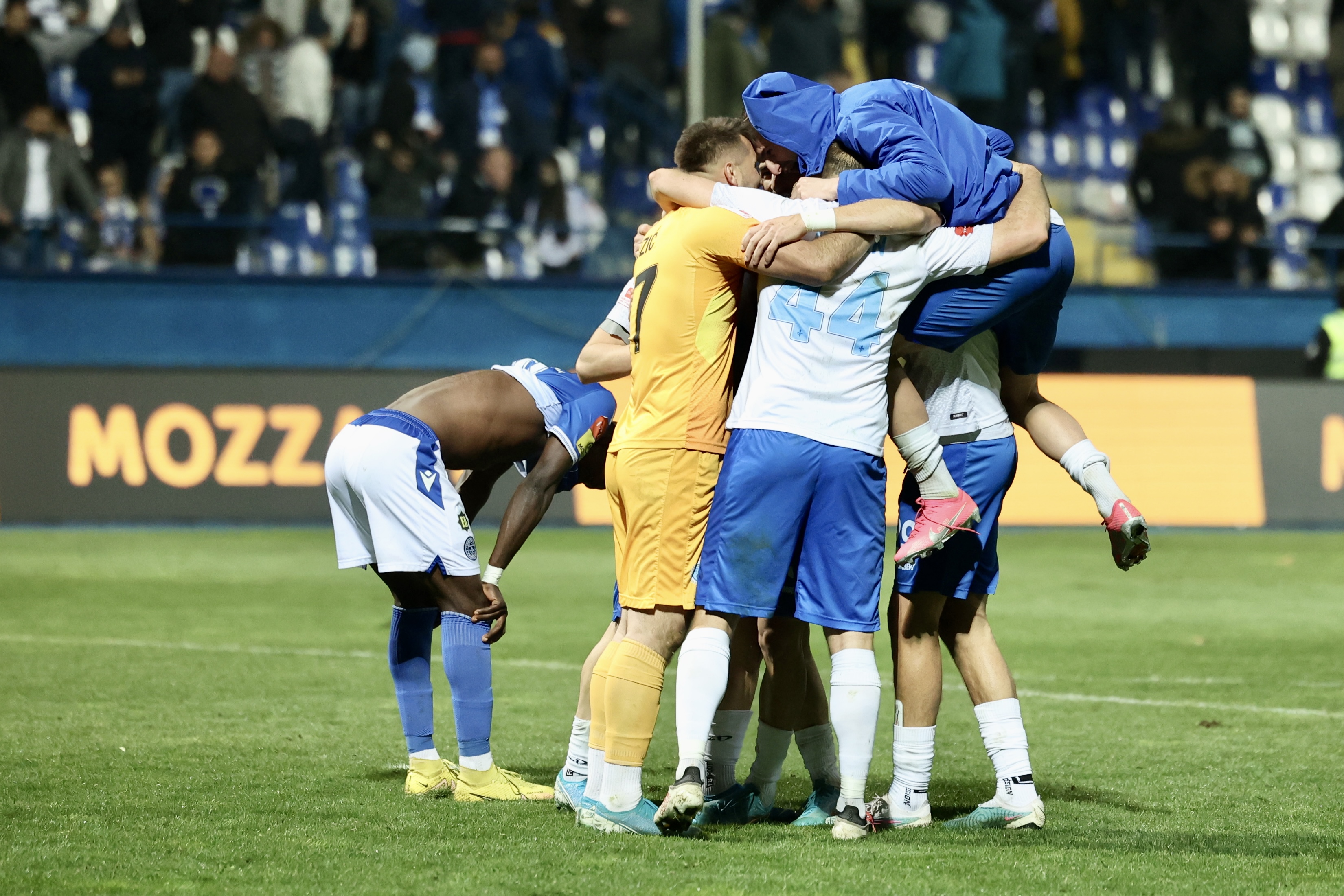 Fk Tuzla City Nevres Fejzić FK Željezničar Stadion Grbavica