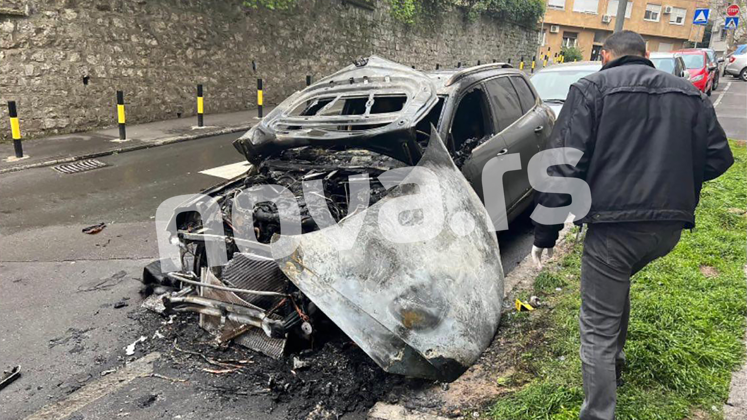 Đorše Višacki automobil zapaljen