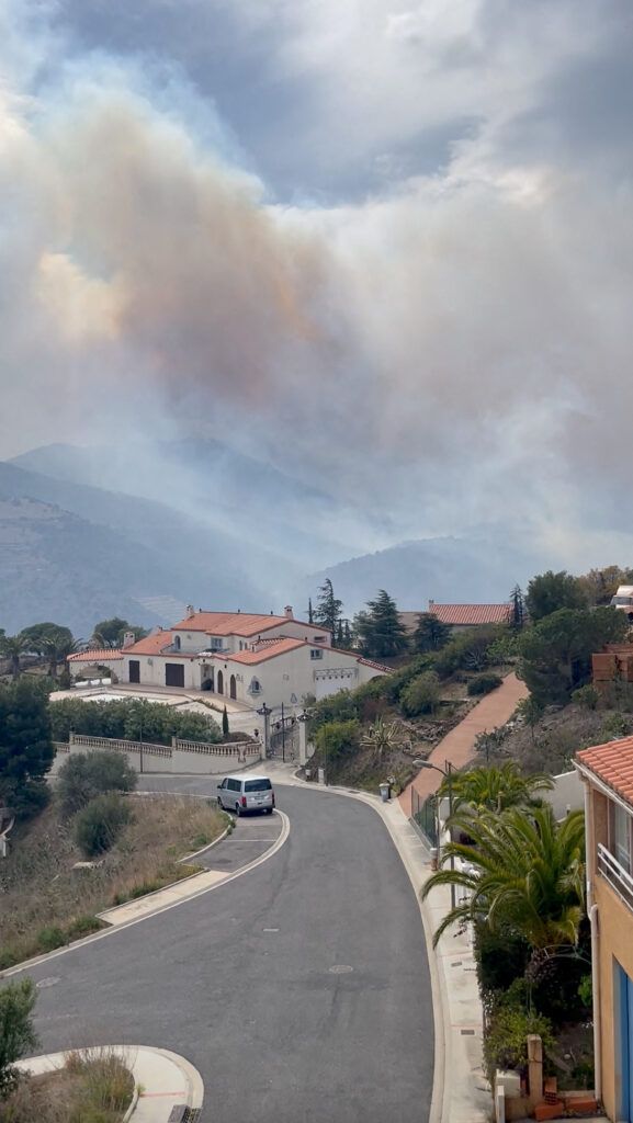 1681731315-2023-04-17T090343Z_1617394866_RC28G0A1PWPY_RTRMADP_3_EUROPE-WEATHER-FRANCE-WILDFIRE-577x1024.jpg