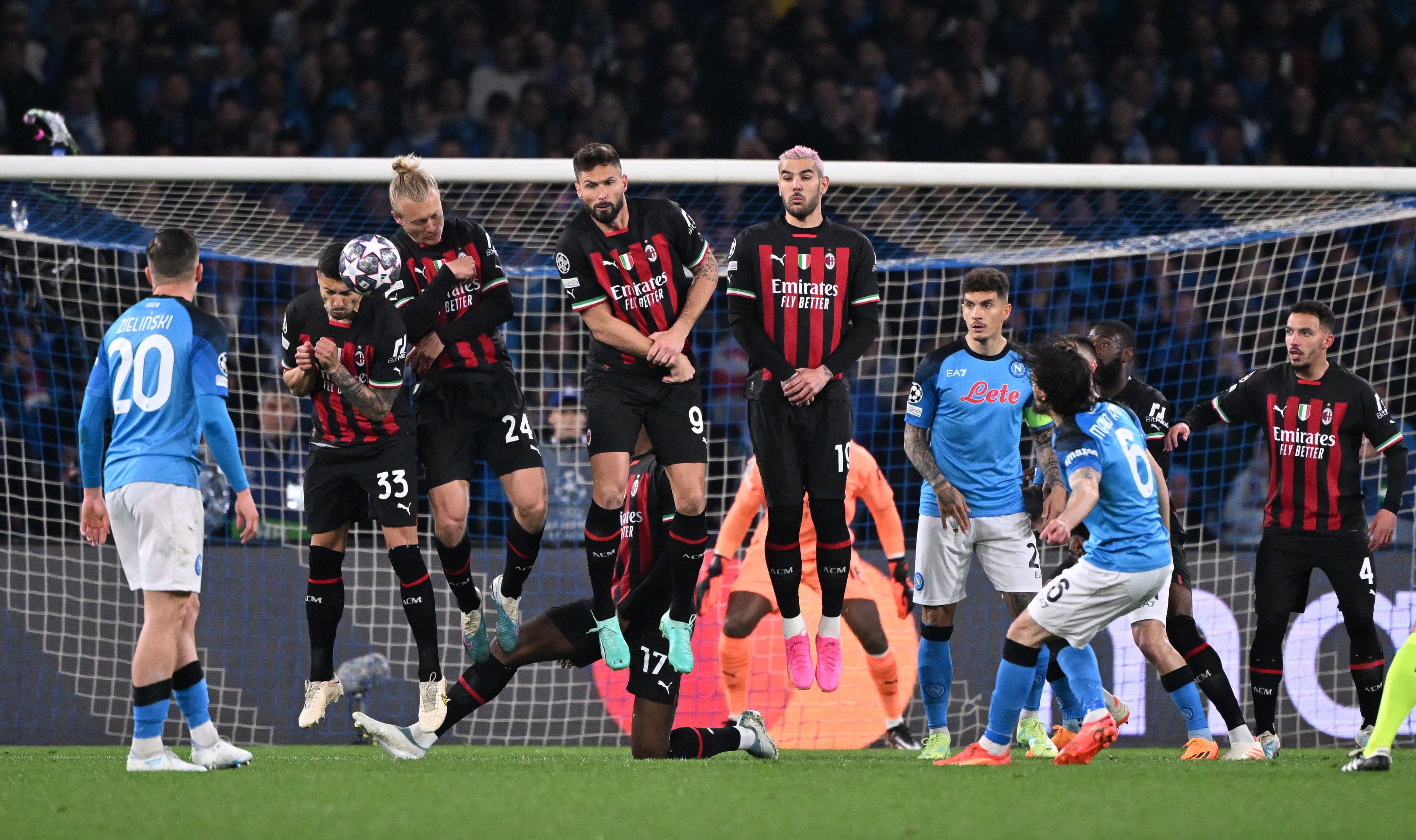 REUTERS/Alberto Lingria