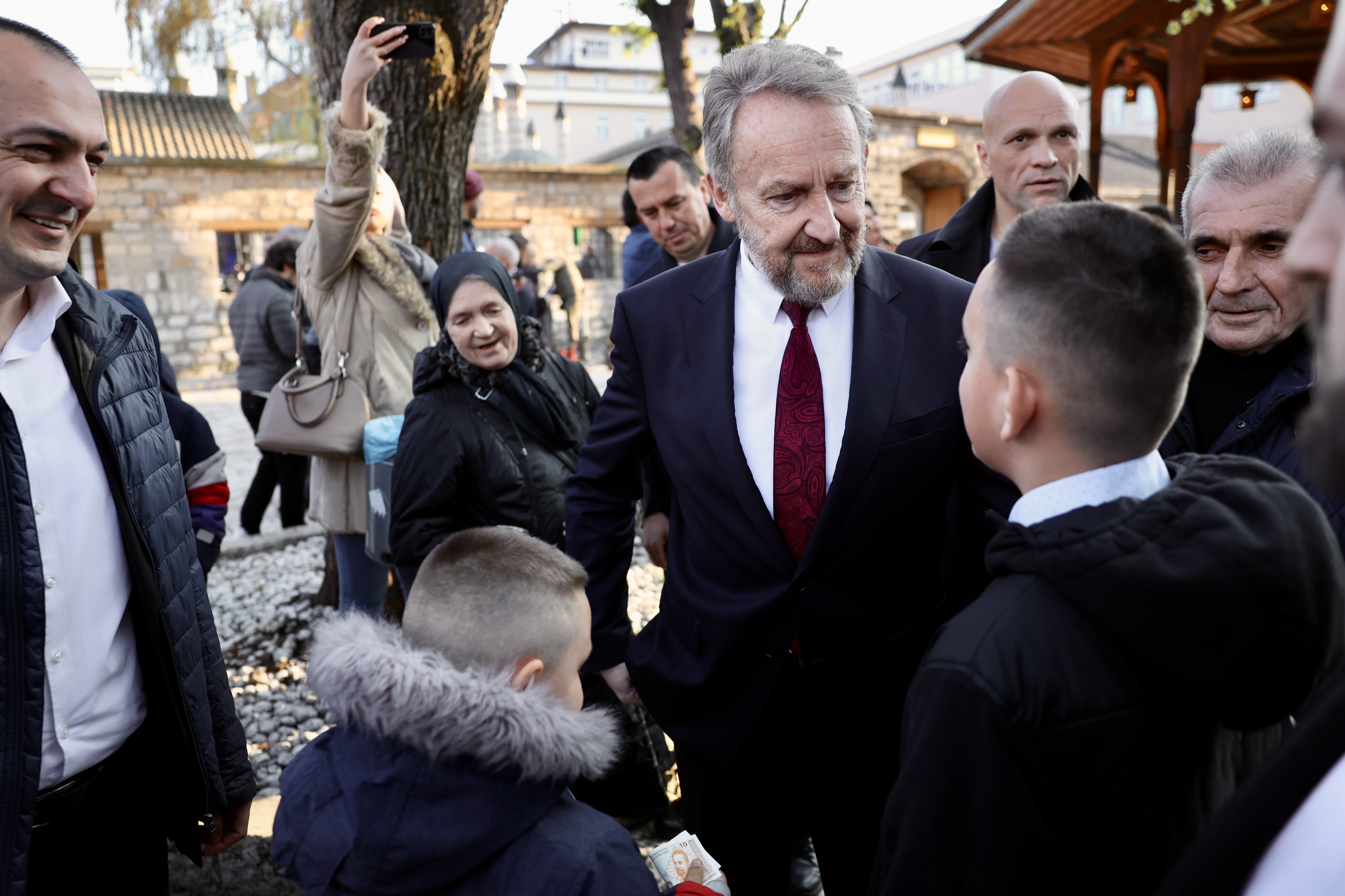 izetbegovic bajramluk