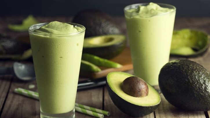 avokado-smuti-245094-725x407