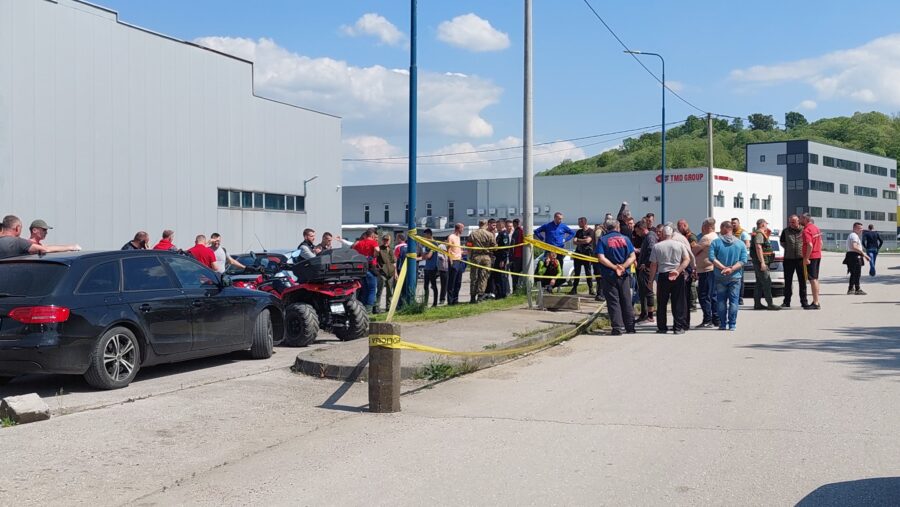 1682233238-gradacac-tijelo-u-sahtu-900x507