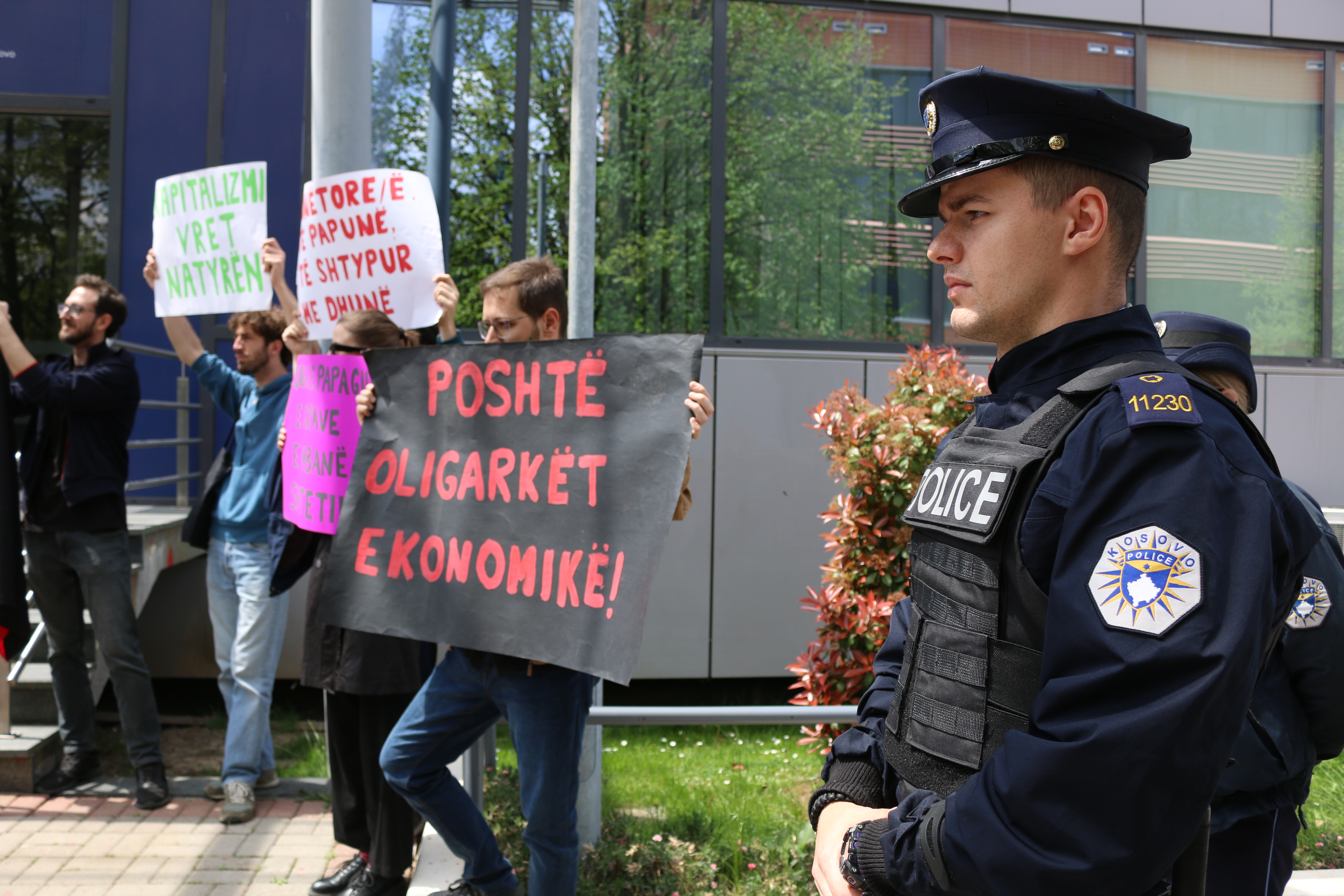 Priština: Povodom 1. maja održan protestni marš “Za slobodno i ravnopravno društvo”