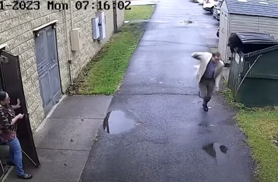 1683094470-6576354-550x360