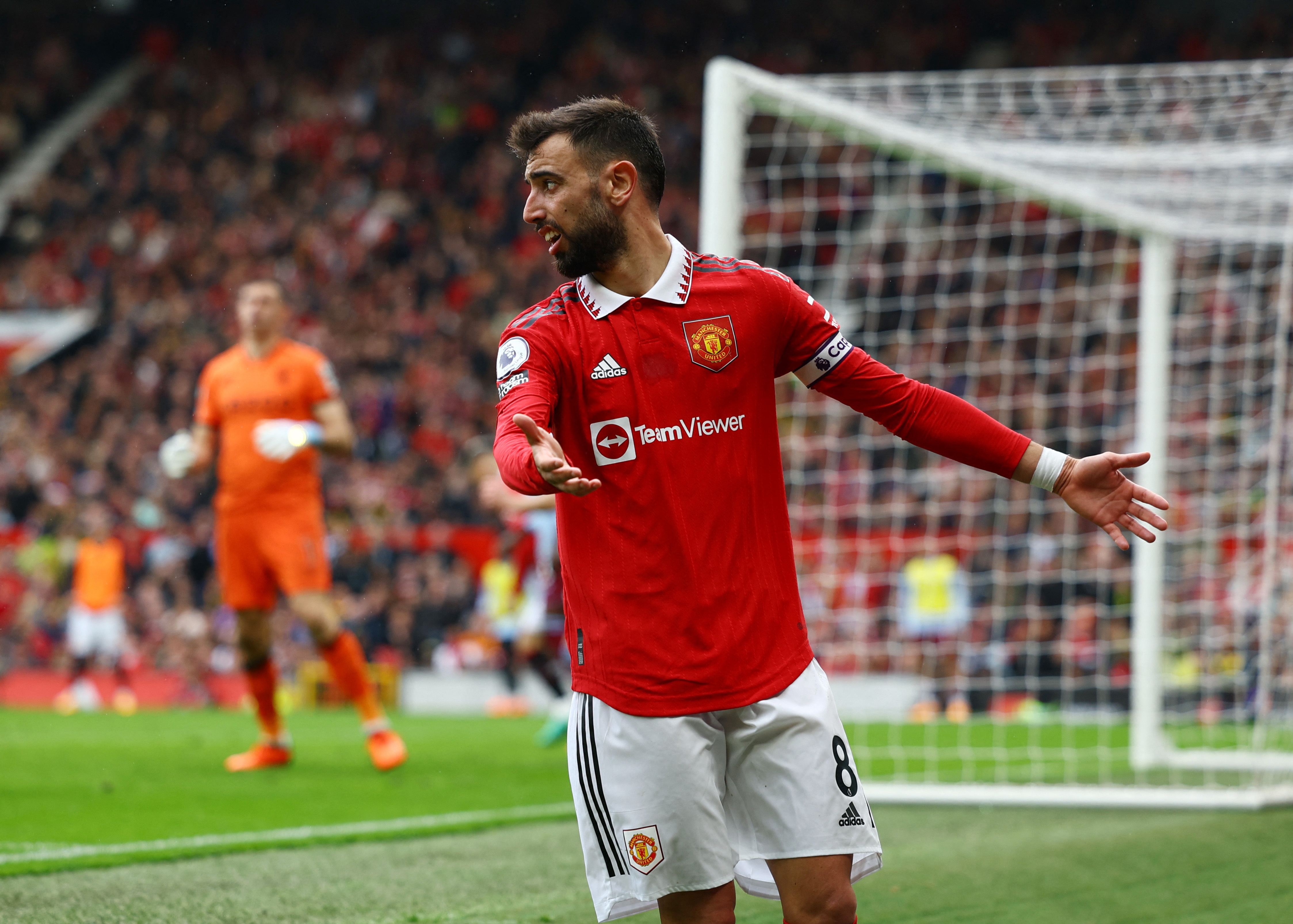 Premier League - Manchester United v Aston Villa