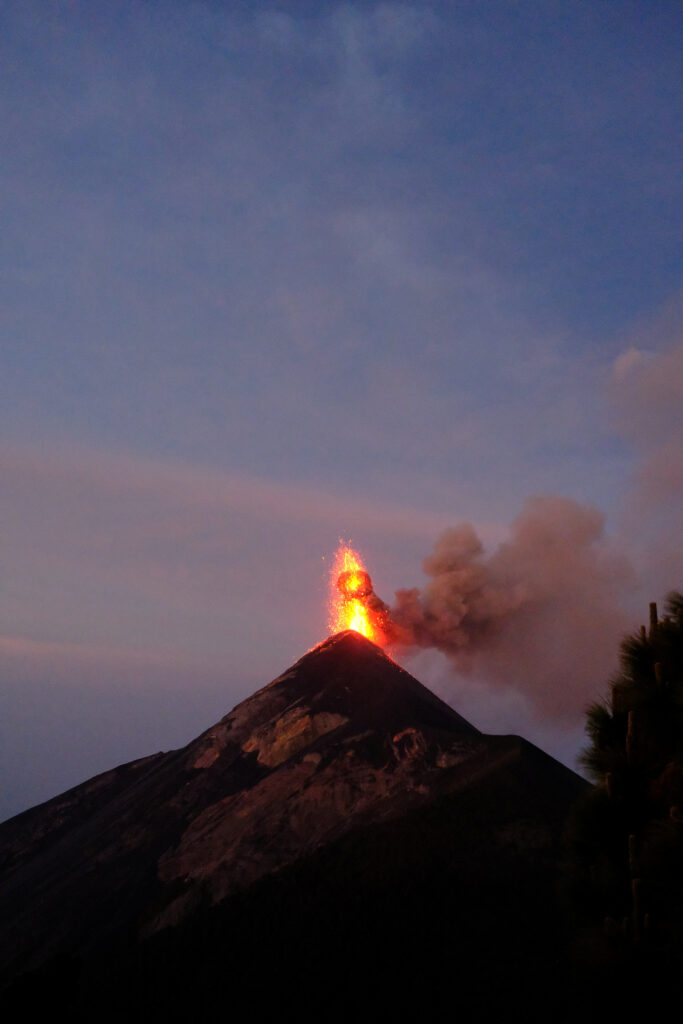 1683287628-2023-05-05T113114Z_1825291368_RC2OR0AUNWJ5_RTRMADP_3_GUATEMALA-VOLCANO-683x1024.jpg