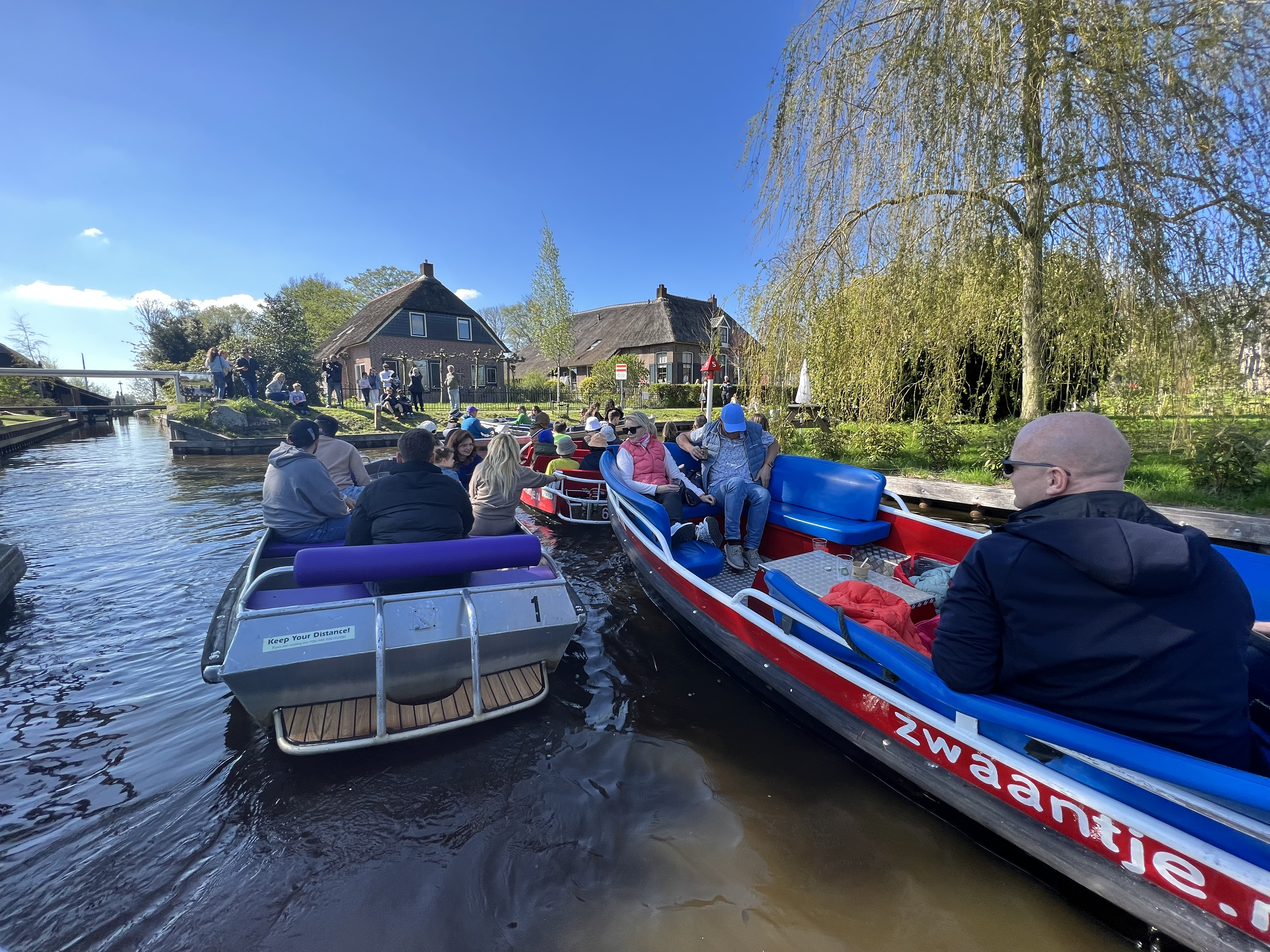 Giethoorn, holandsko selo bez cesta za automobile