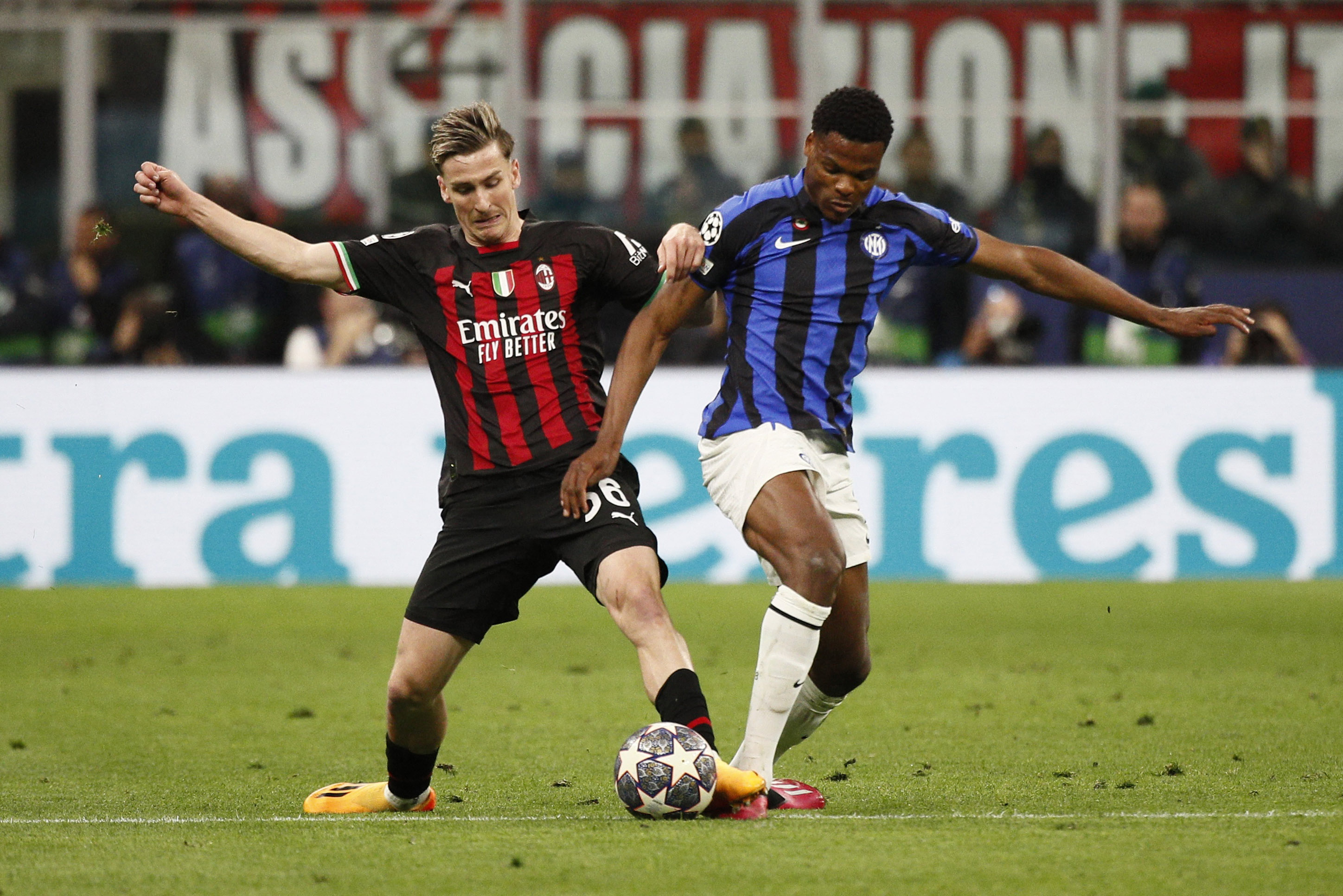 REUTERS/Alessandro Garofalo