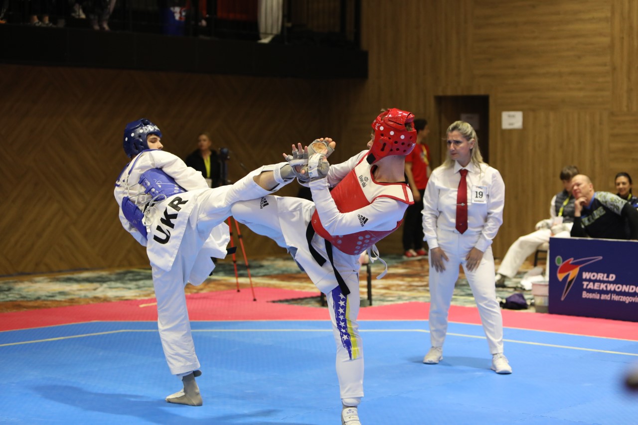 thumbnail_Benjamin Husić