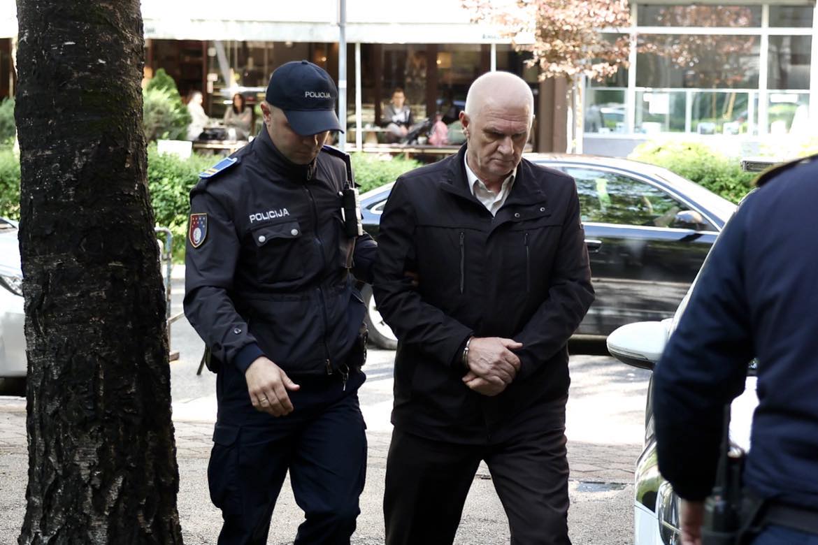 344531325_6418875954831046_3748275841068620169_n