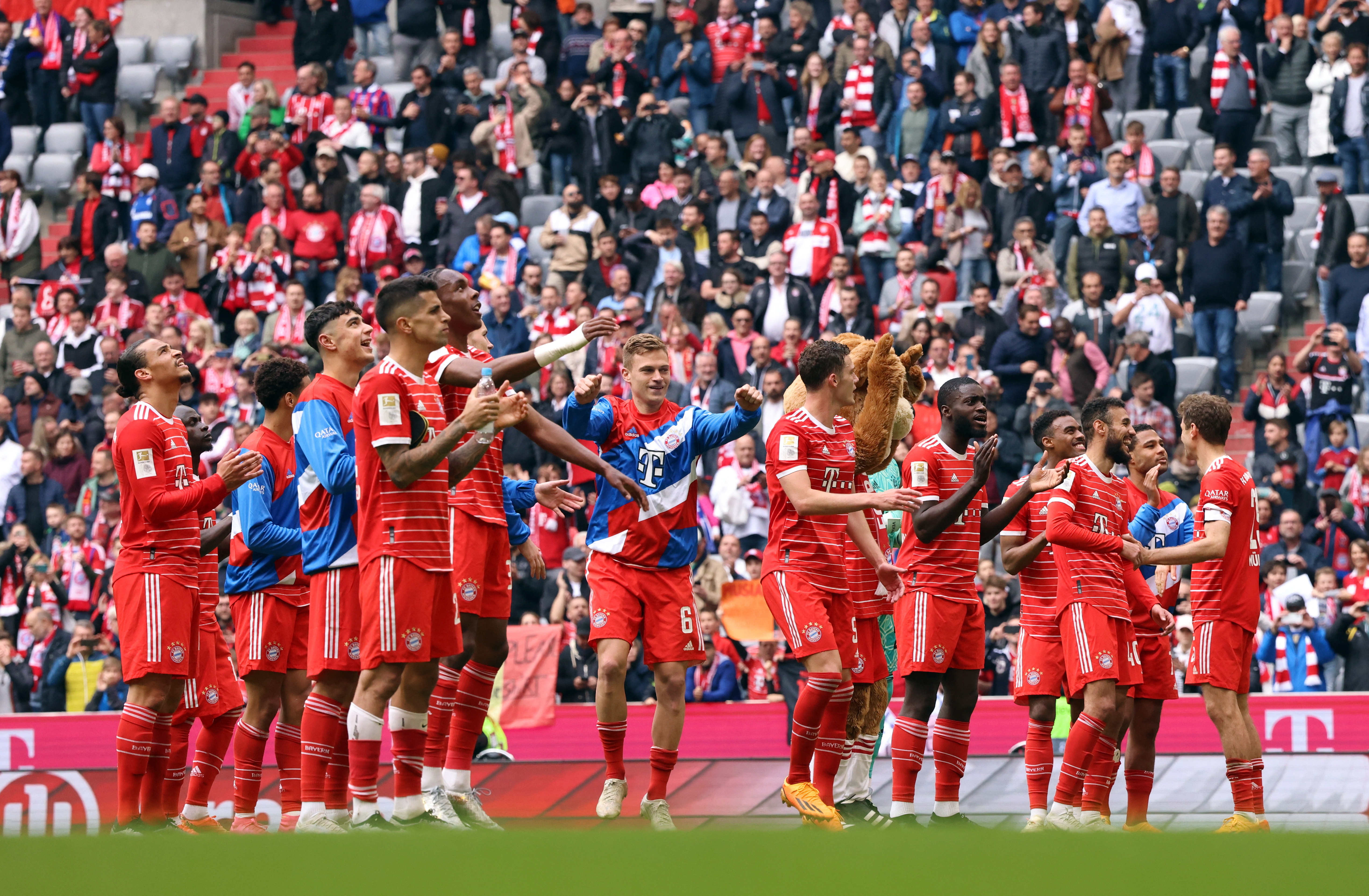 Bundesliga - Bayern Munich v Schalke 04