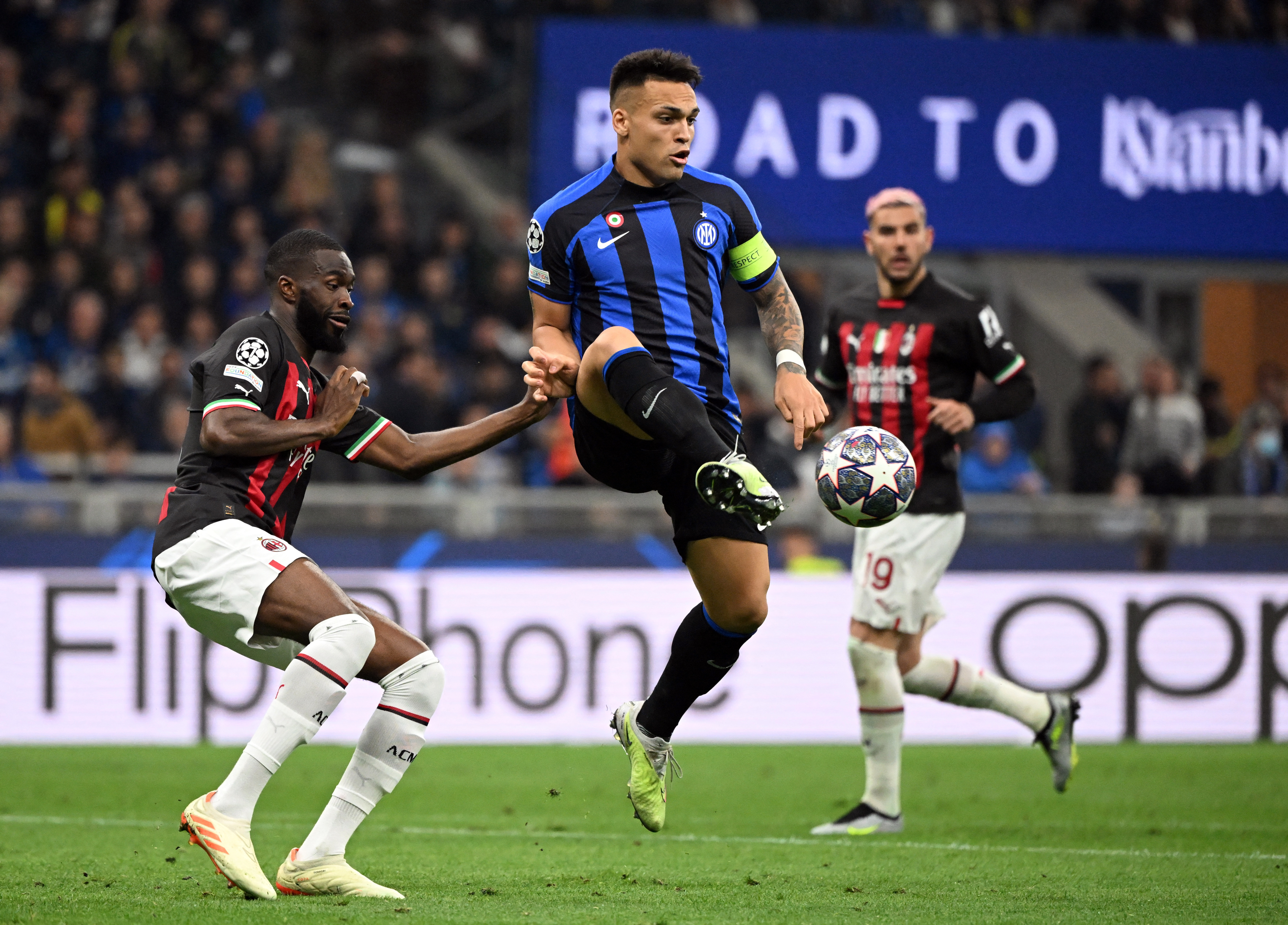 REUTERS/Alberto Lingria