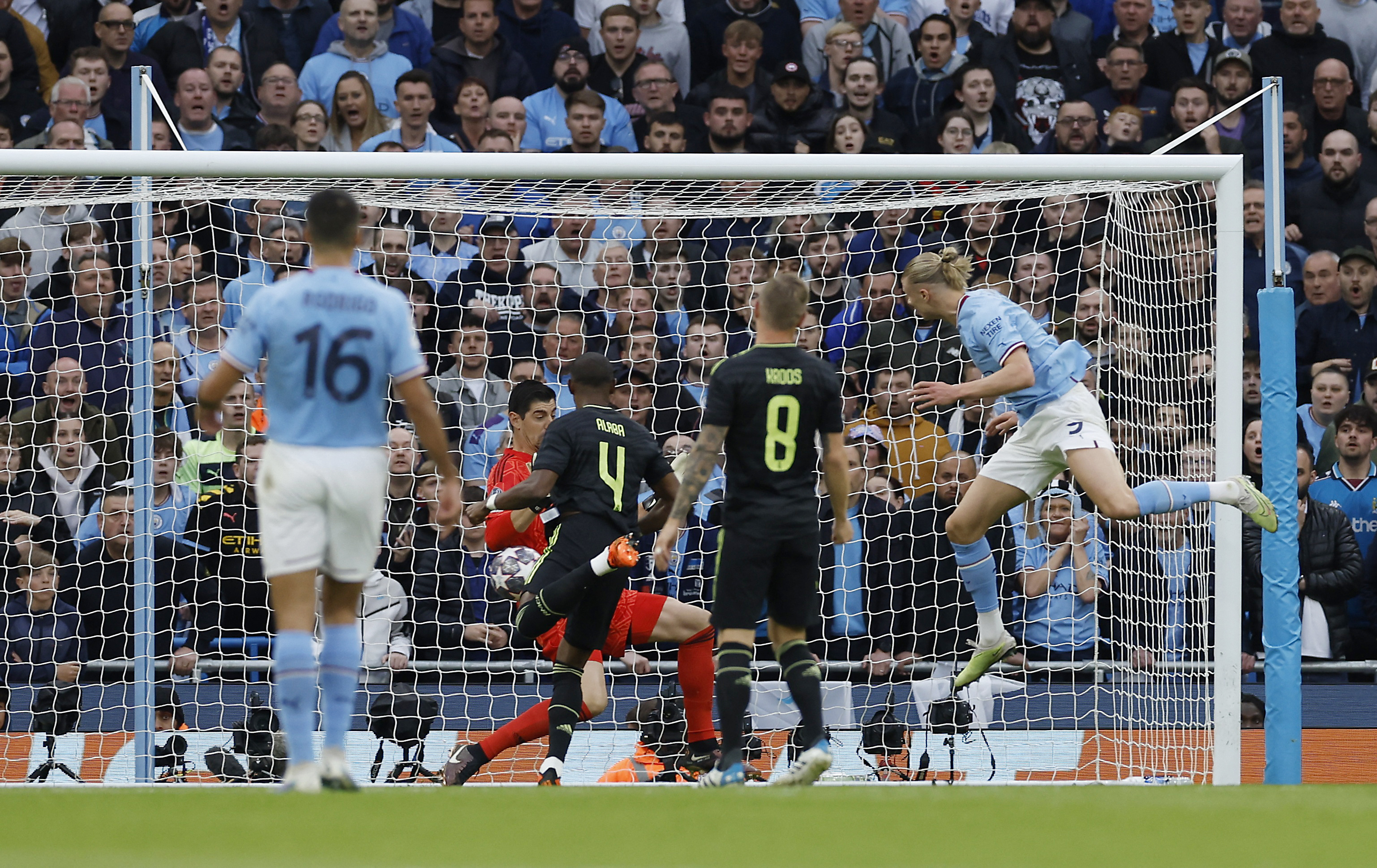 Action Images via Reuters/Jason Cairnduff