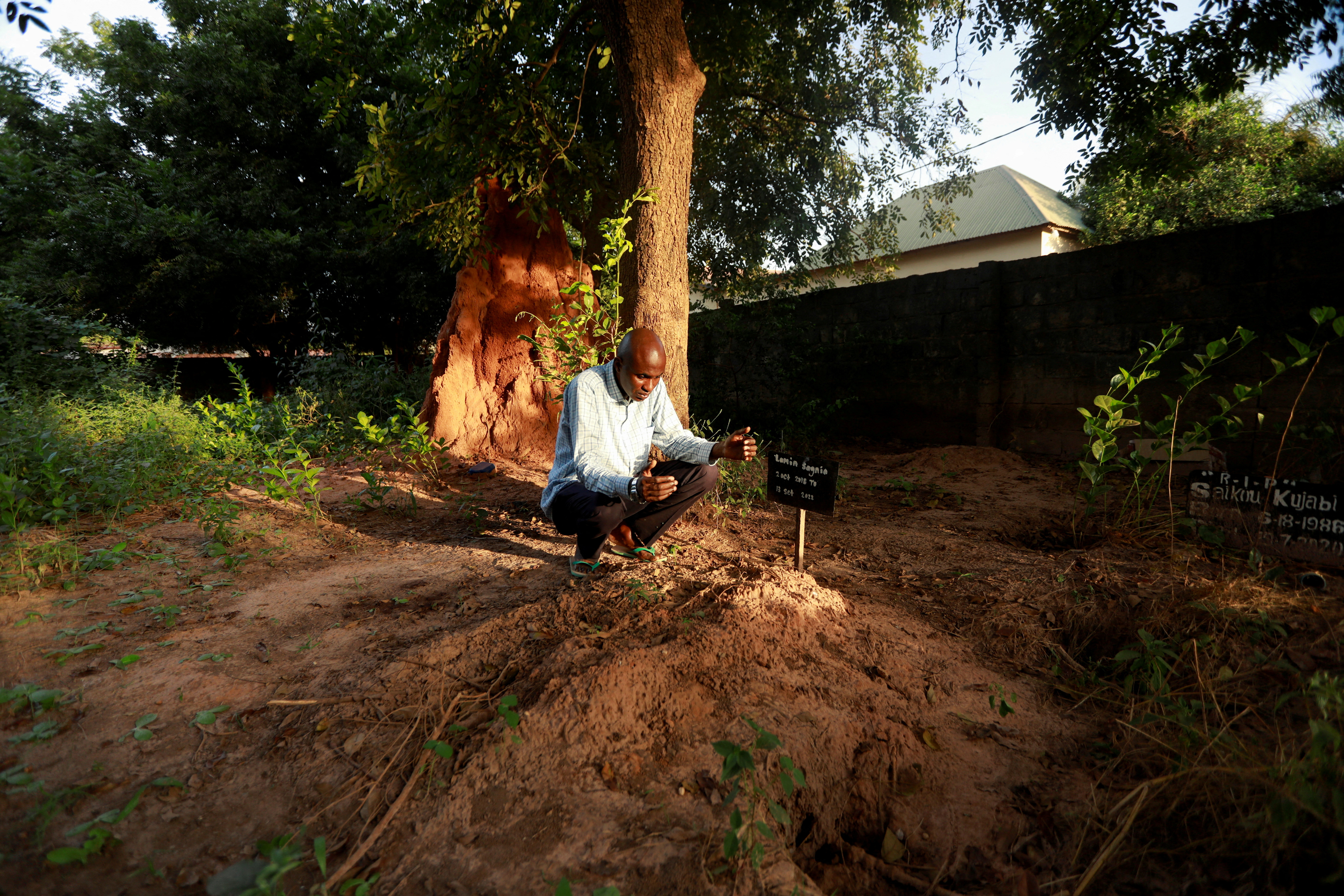 FILE PHOTO: As African children died, doctors fought to get toxic Indian cough syrup banned