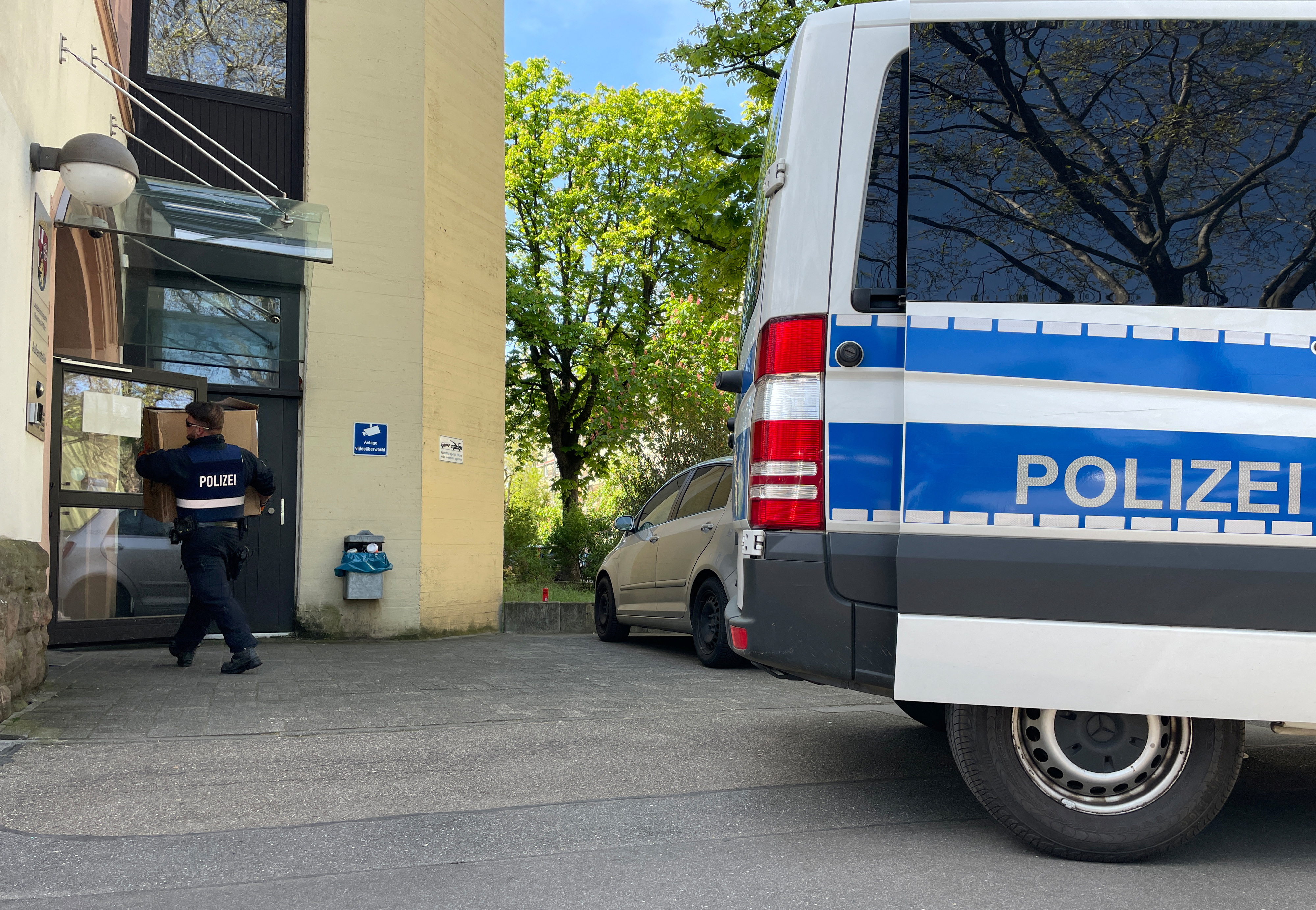 Dozens arrested in Germany in European probe of Italian organised crime