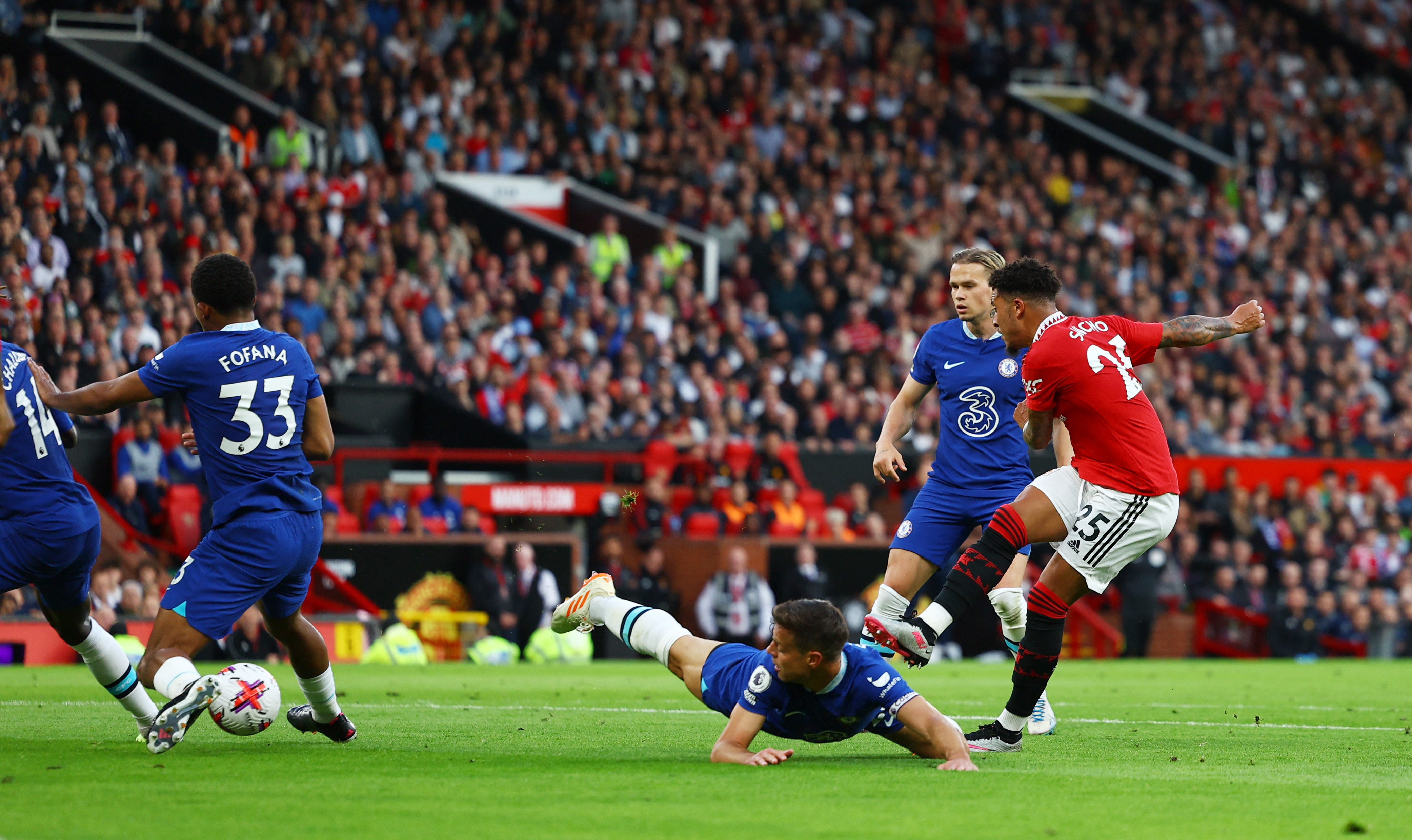 REUTERS/Molly Darlington