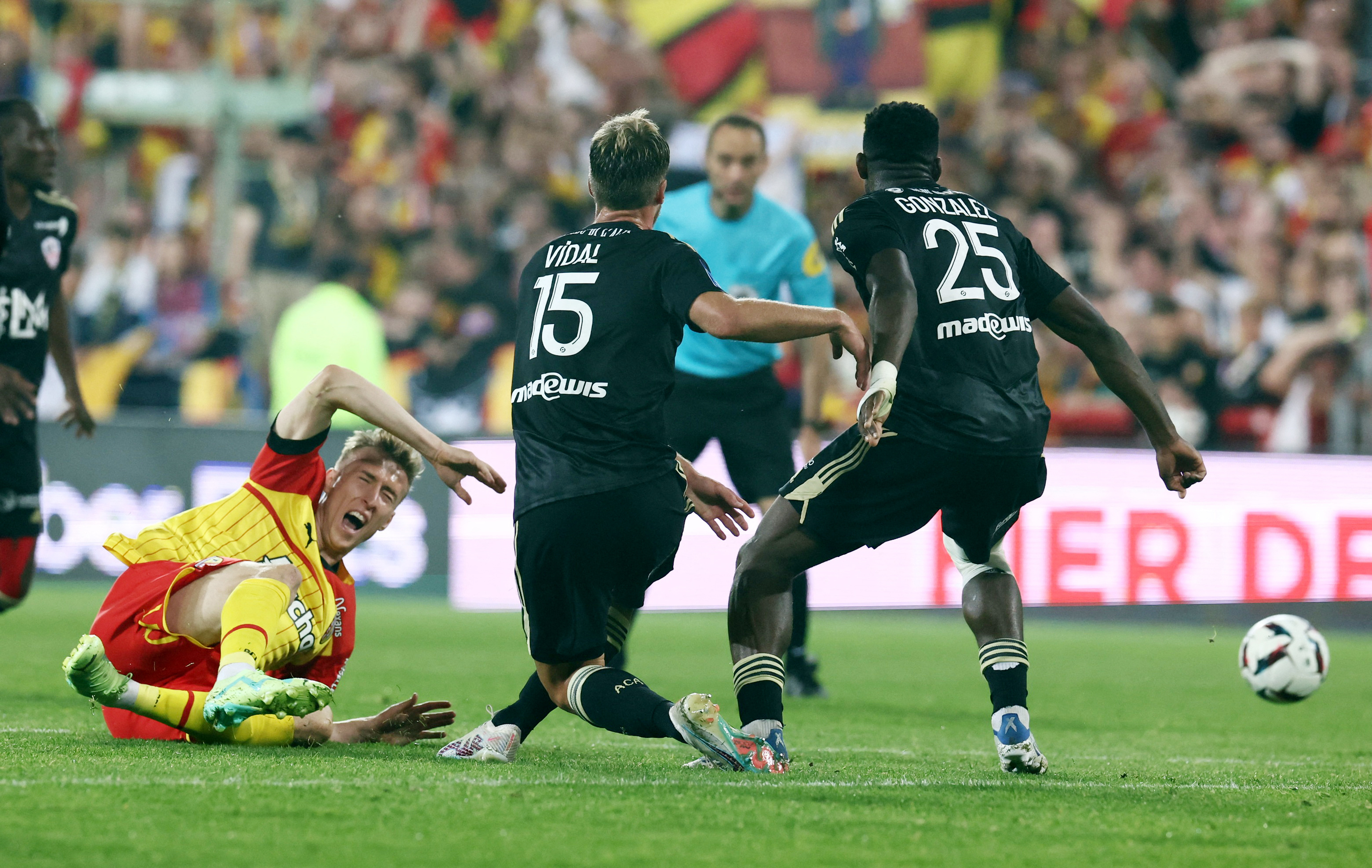 Ligue 1 - RC Lens v AC Ajaccio