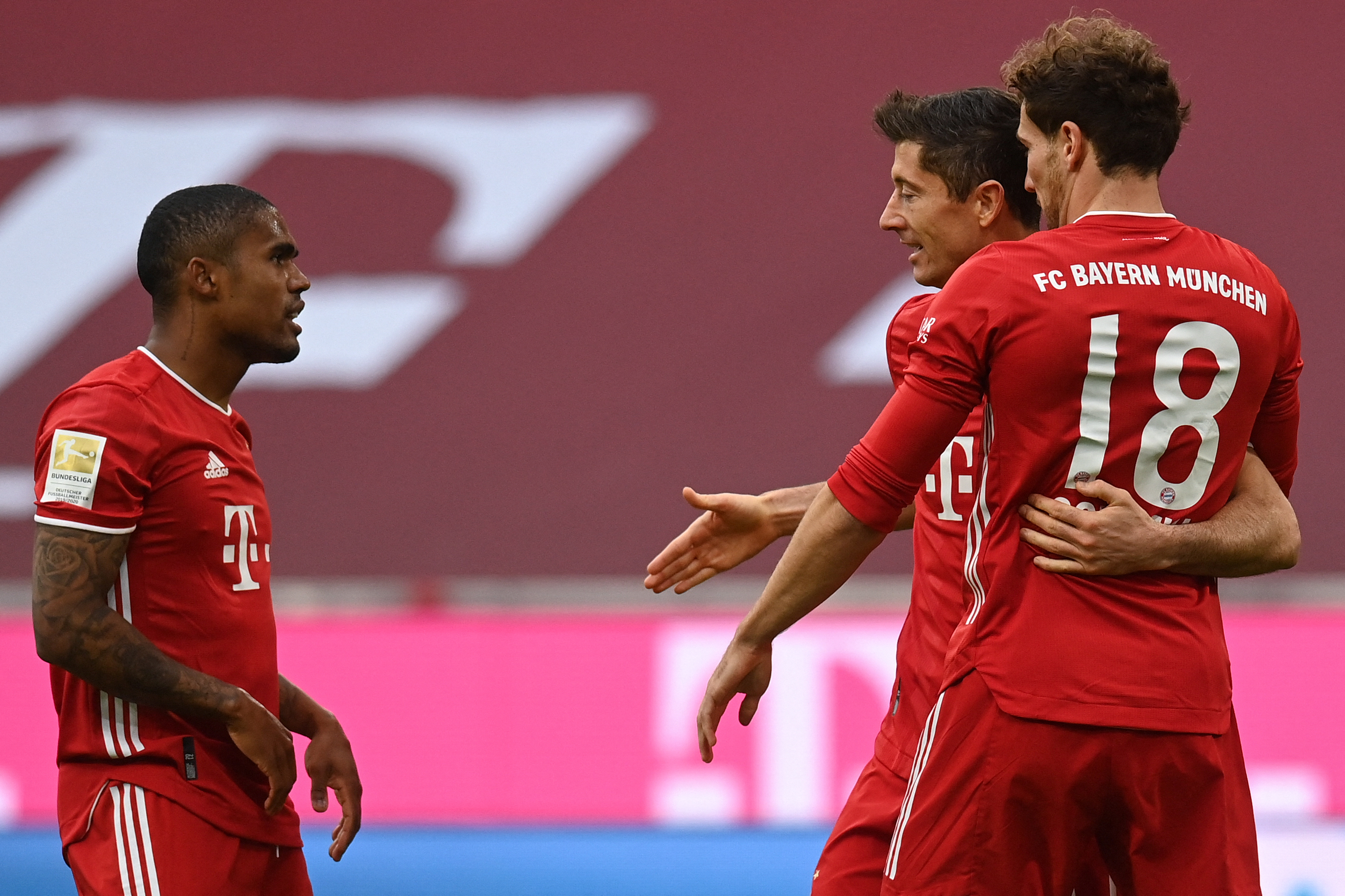 FBL-GER-BUNDESLIGA-BAYERN-MUNICH-FRANKFURT