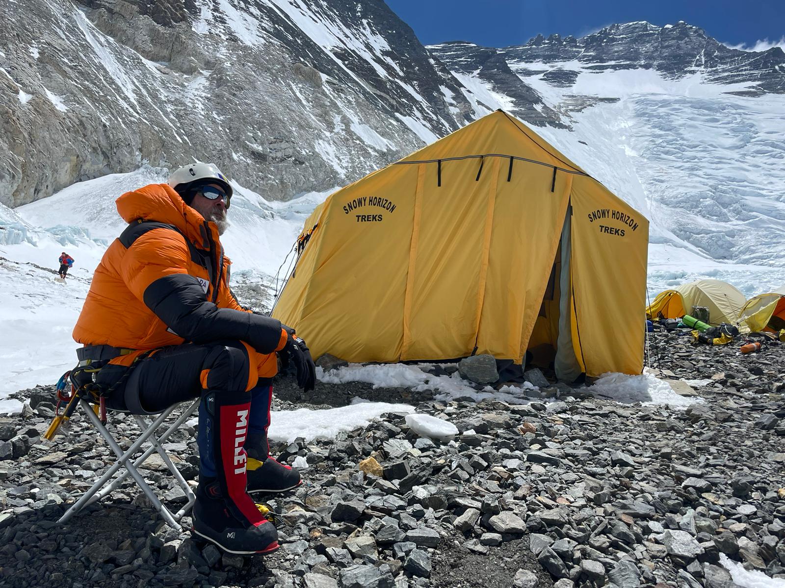 Tomislav Cvitanušić na vrhu Everesta (23)