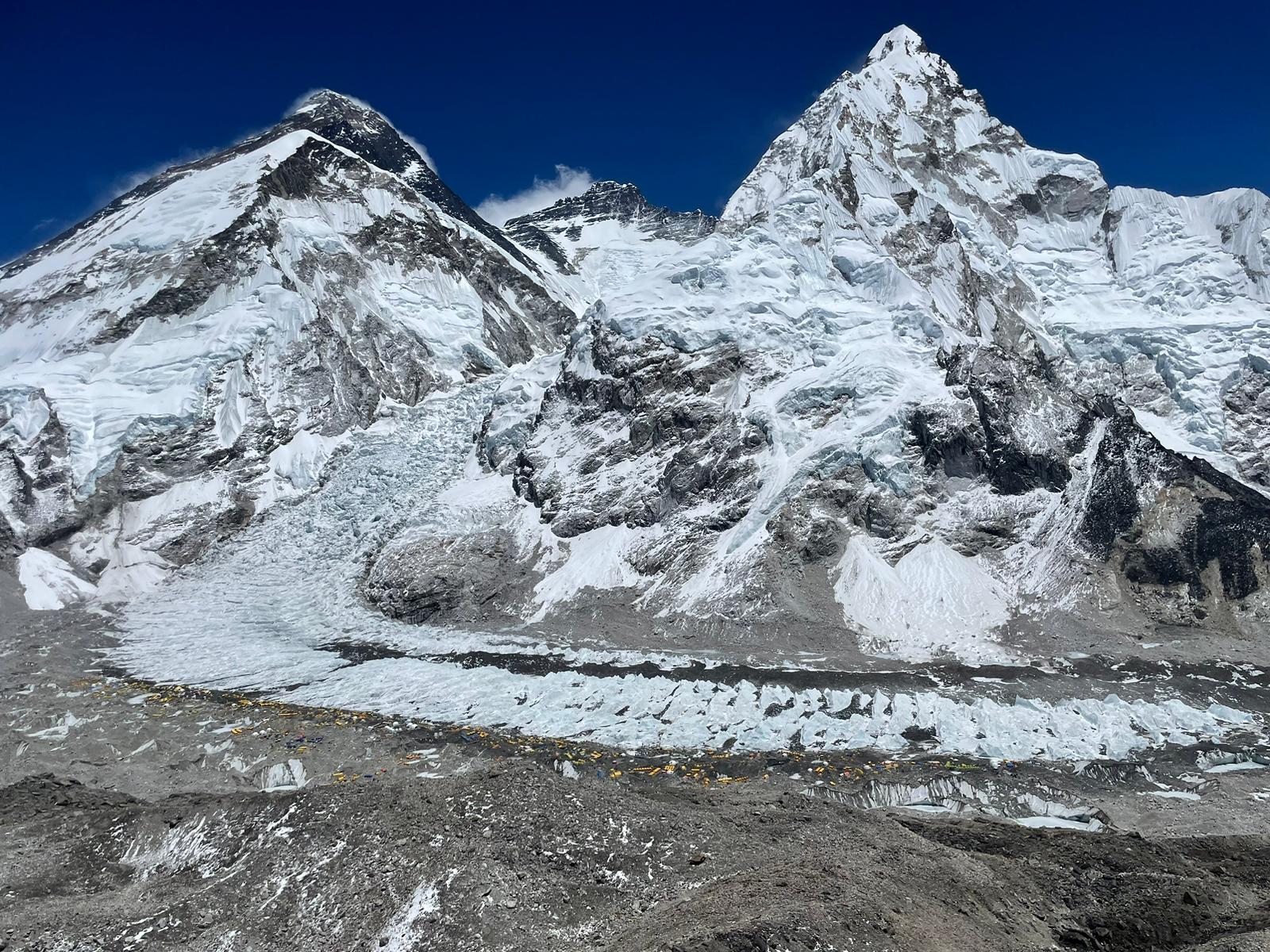 Tomislav Cvitanušić na vrhu Everesta (24)