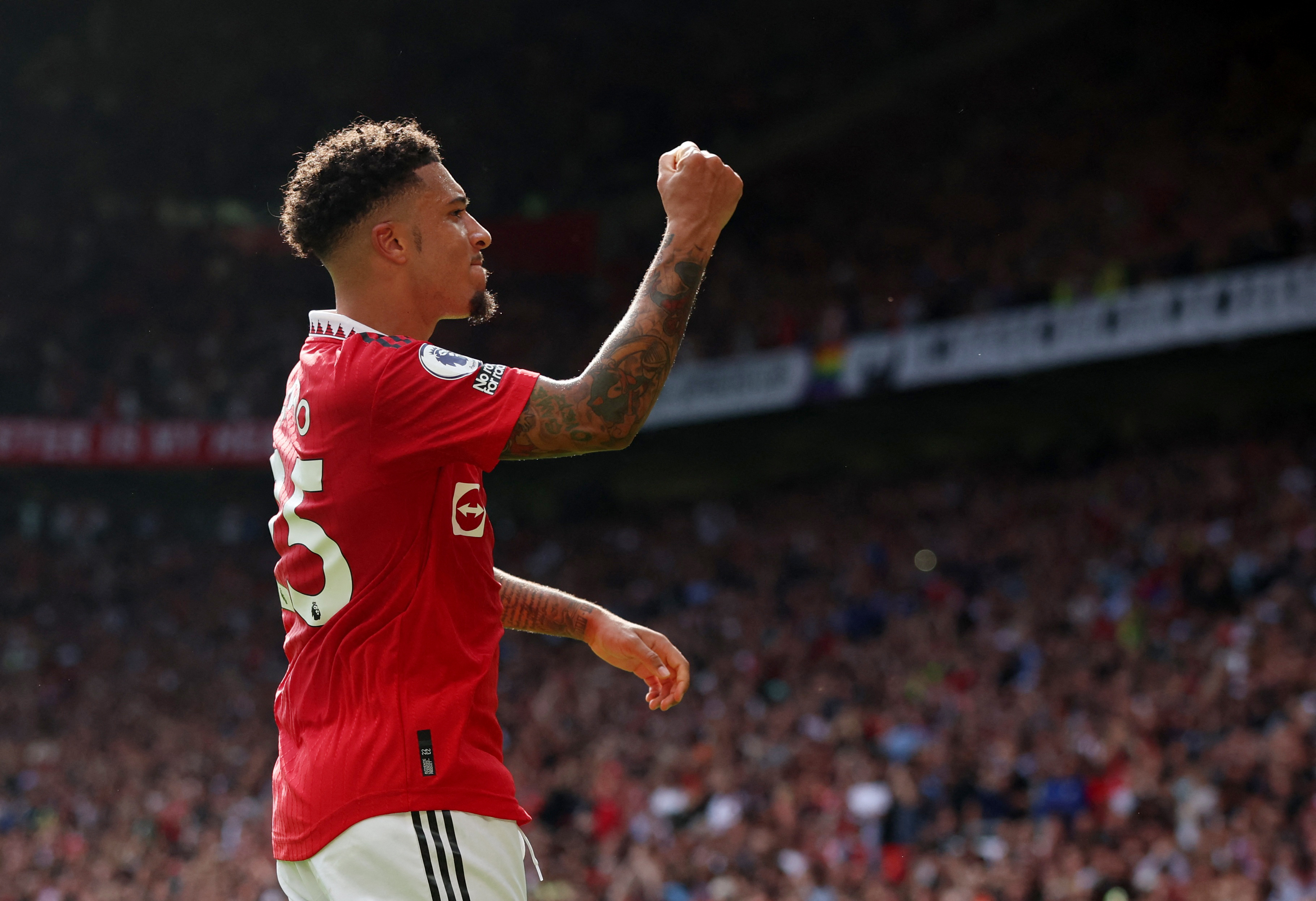 Premier League - Manchester United v Fulham