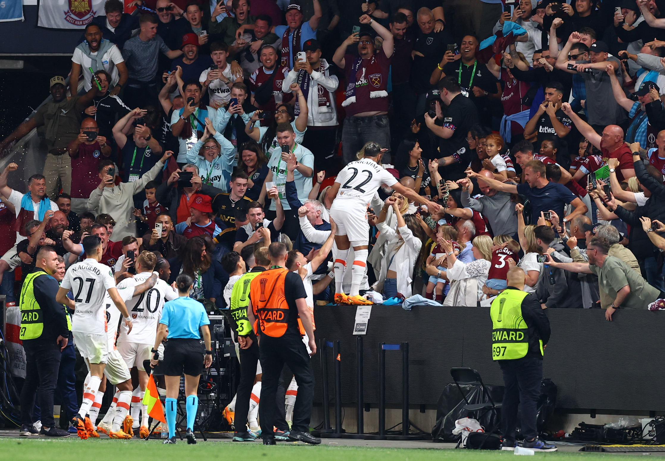 REUTERS/Bernadett Szabo