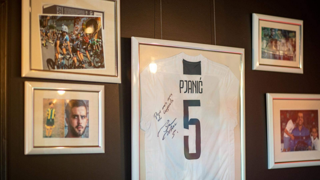 Antonio Pires Miralem Pjanić